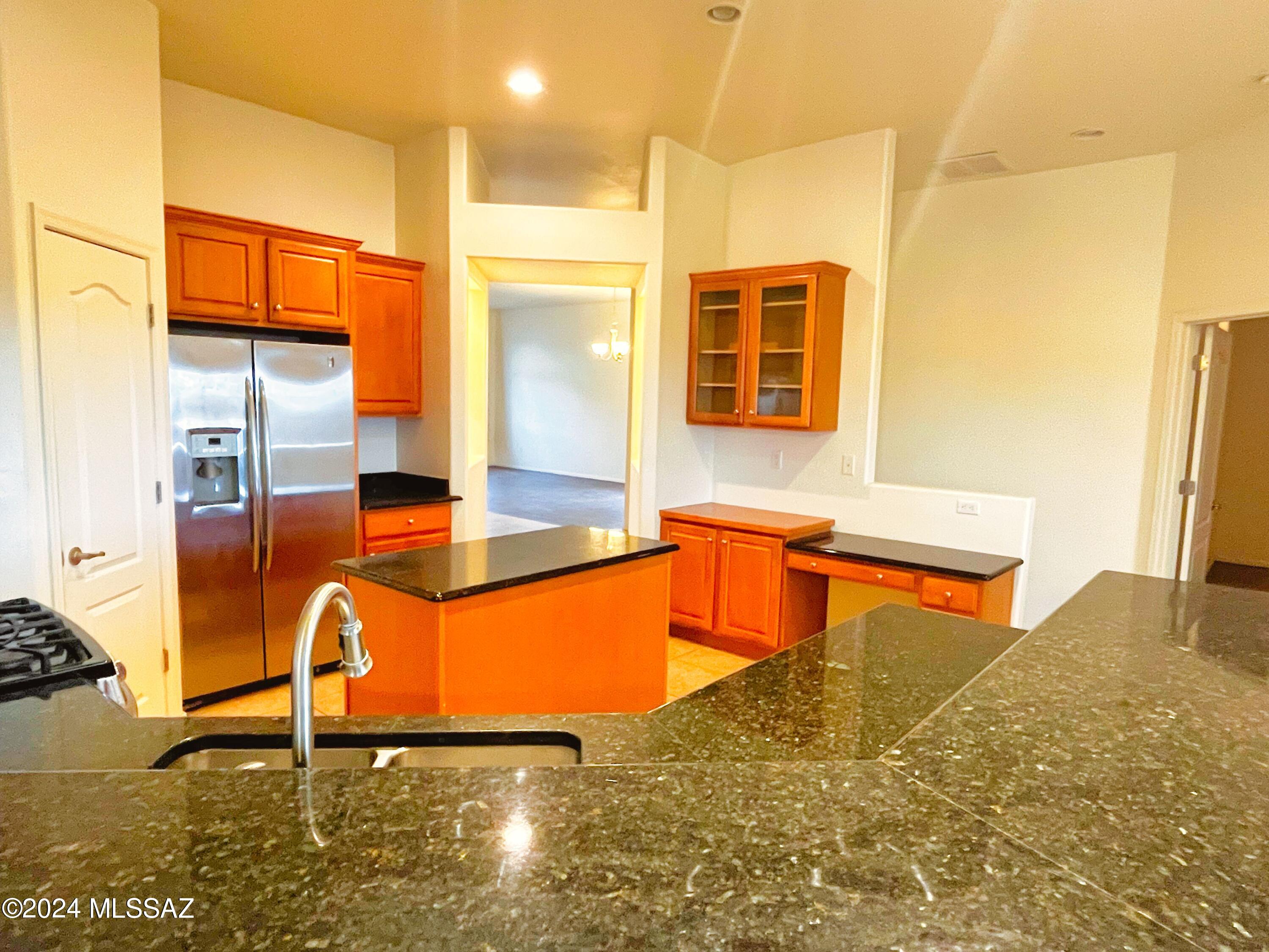 Empire Vista (1-153) - Residential Lease
