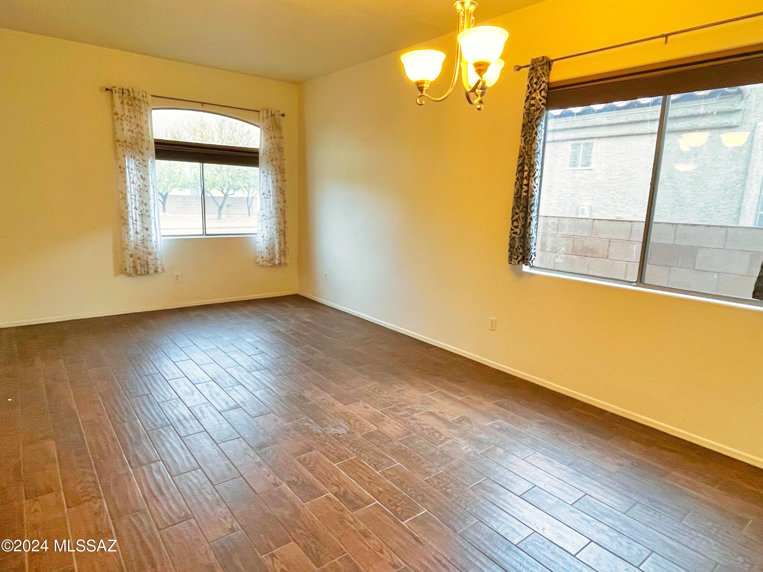 Empire Vista (1-153) - Residential Lease