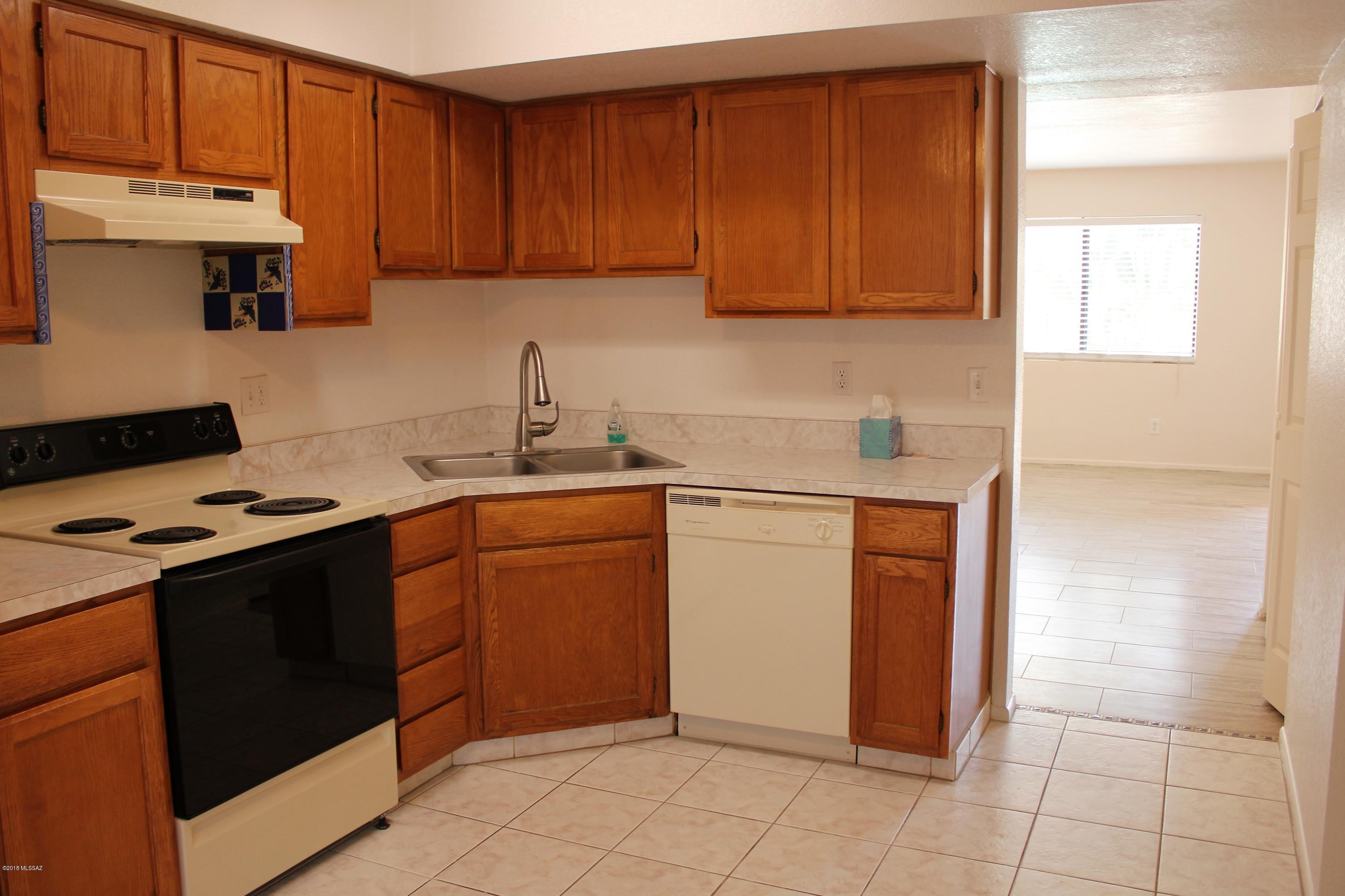 Euclid Point Condos (1-25) - Residential