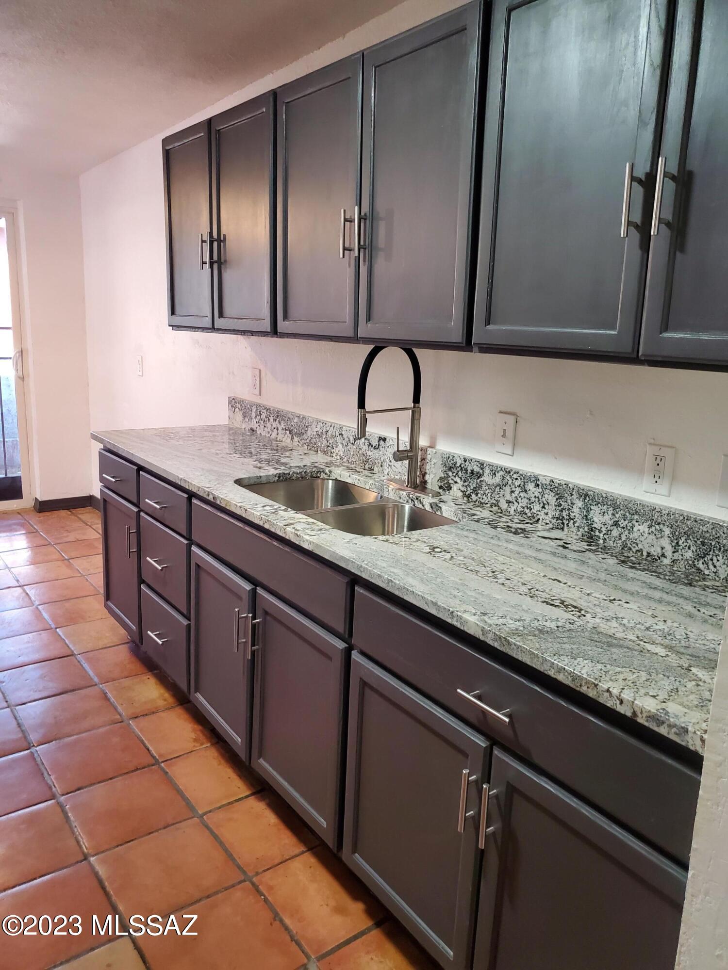 Mission Heights (306-355) - Residential