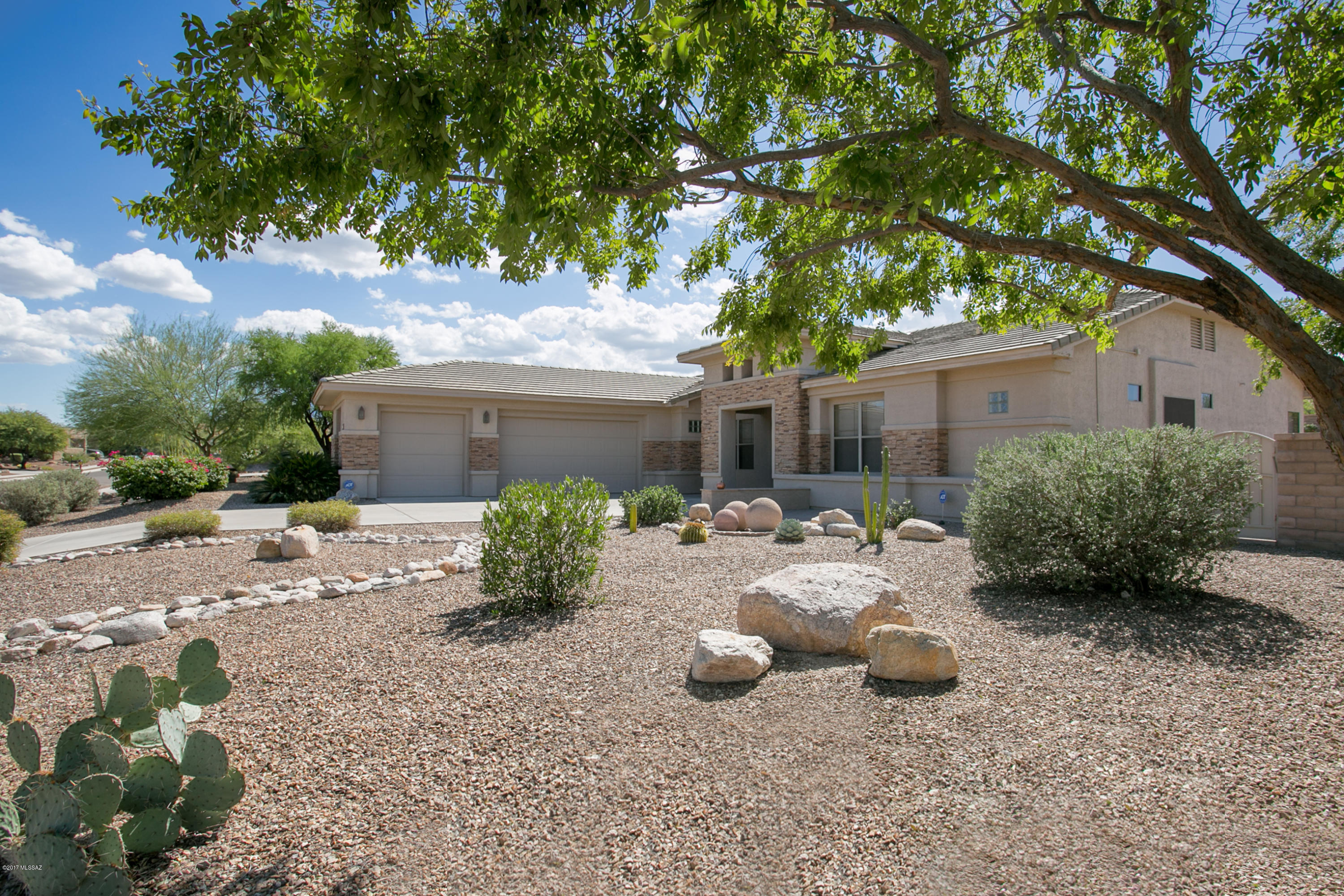 Monument Estates (1-35) - Residential