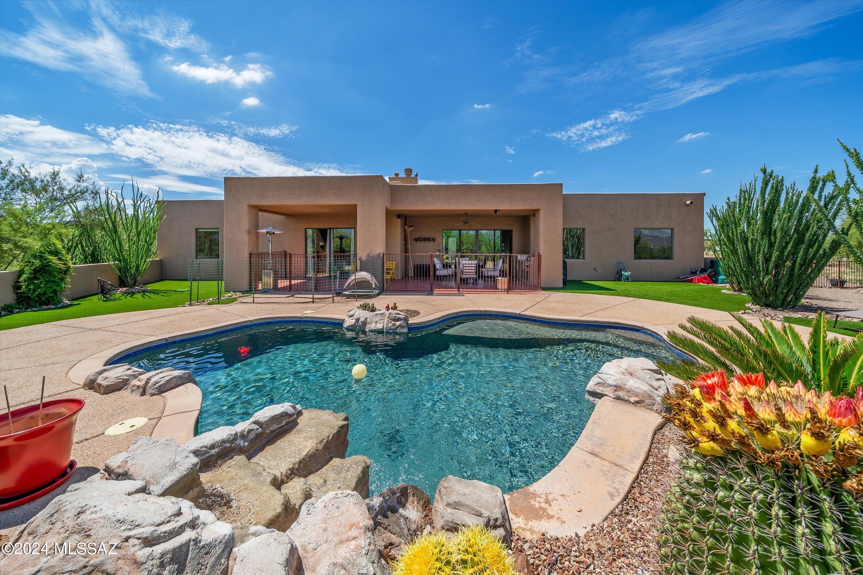 Coyote Creek (1-395) - Residential