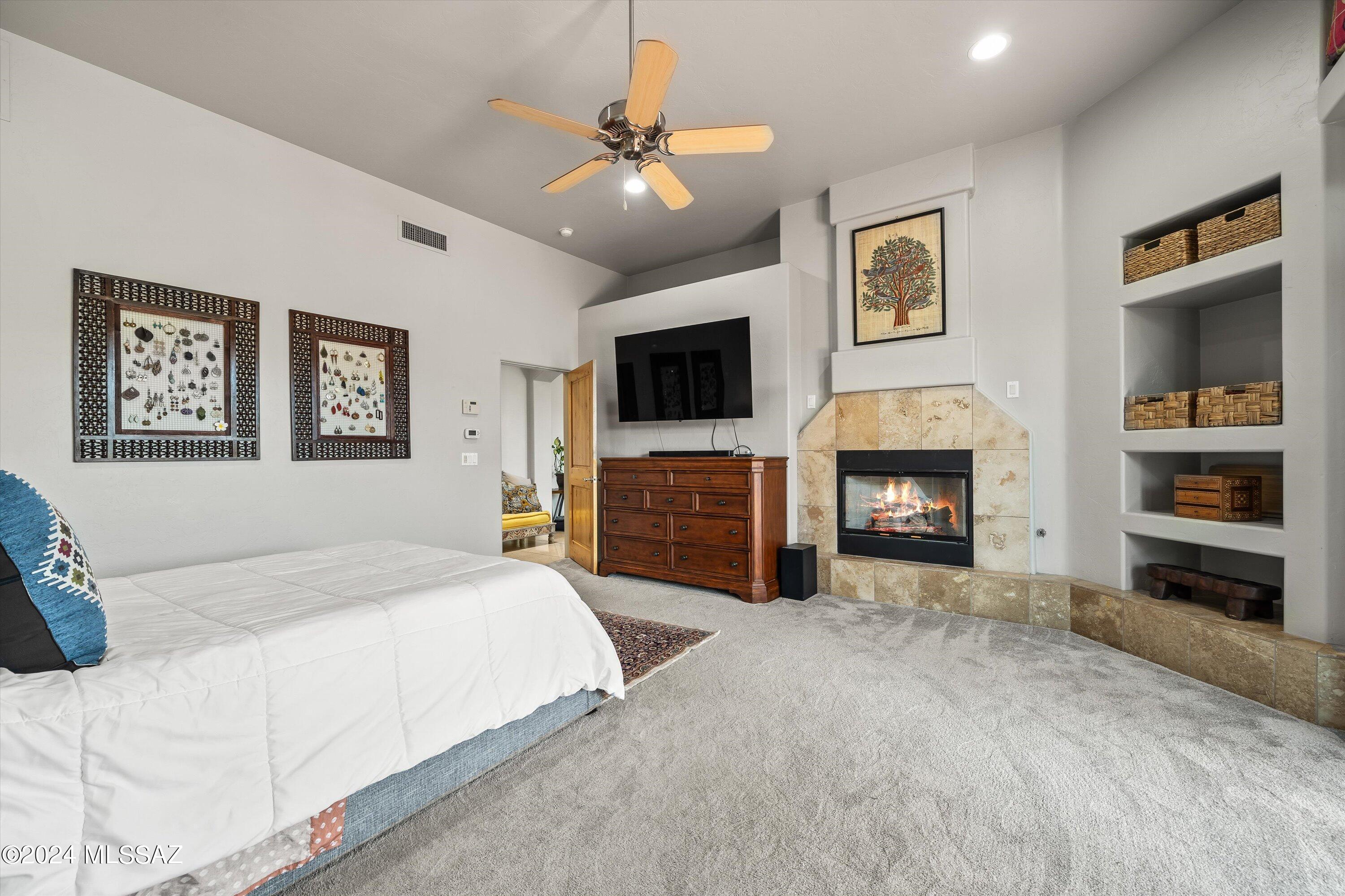Coyote Creek (1-395) - Residential