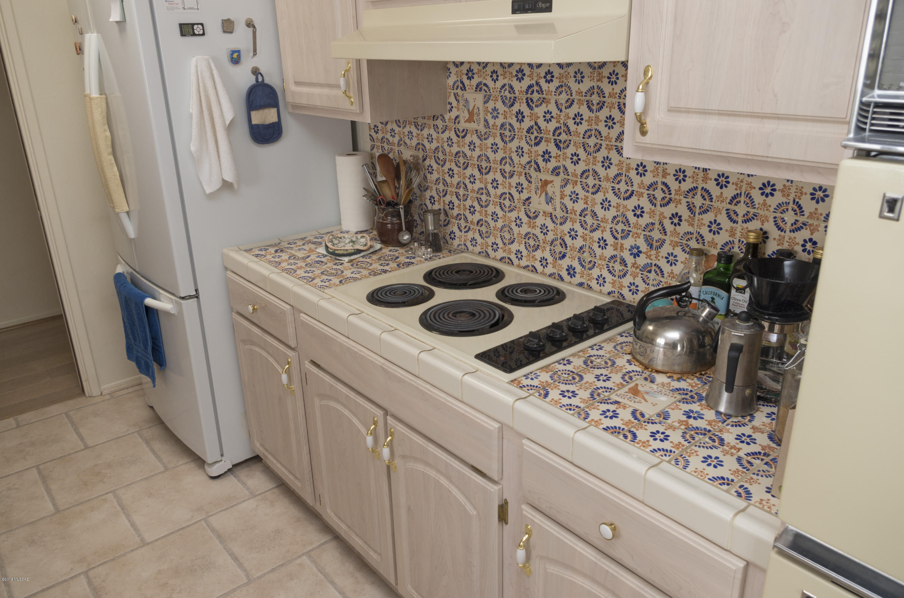 Las Lomitas (1) - Residential