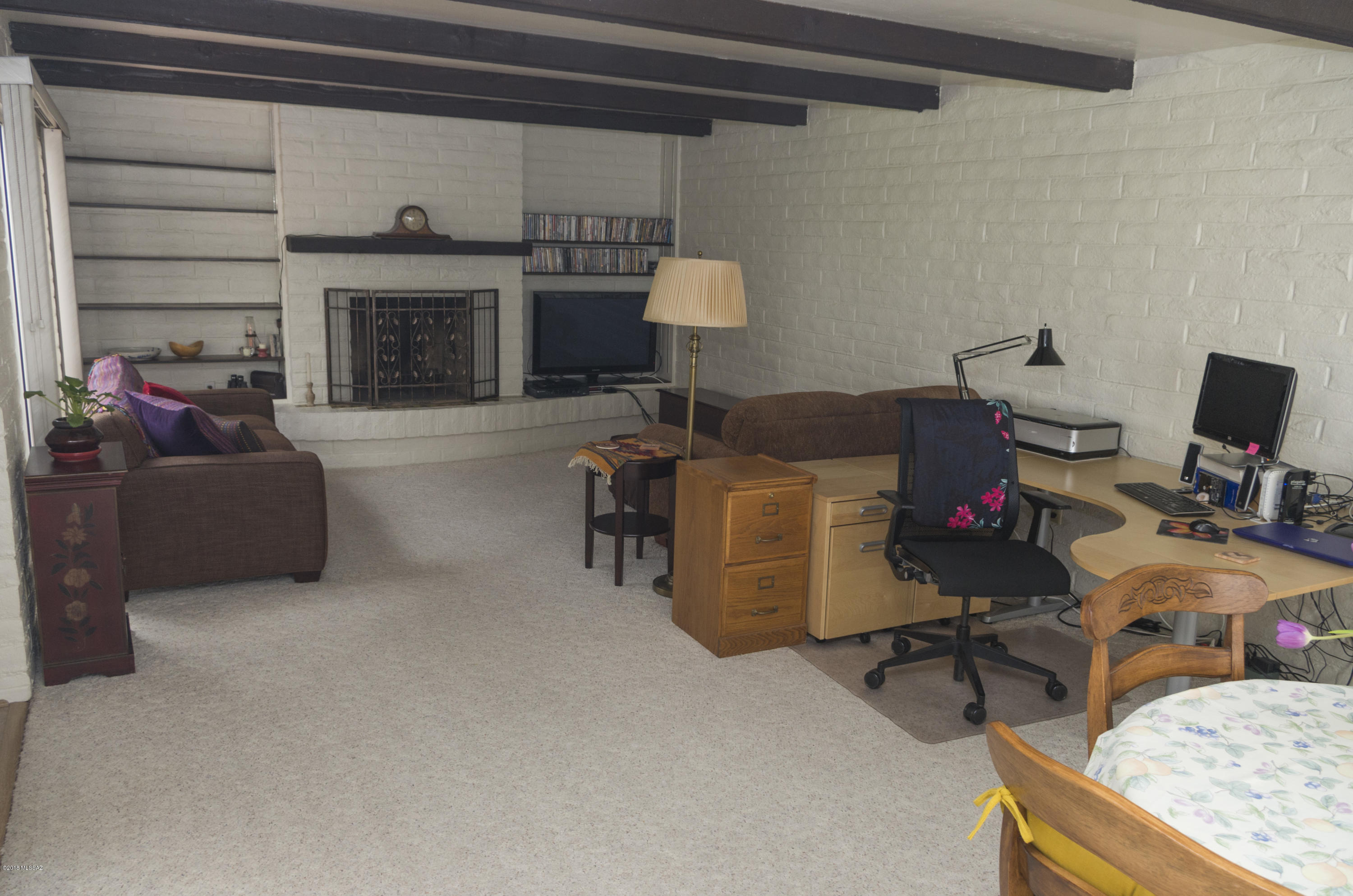 Las Lomitas (1) - Residential