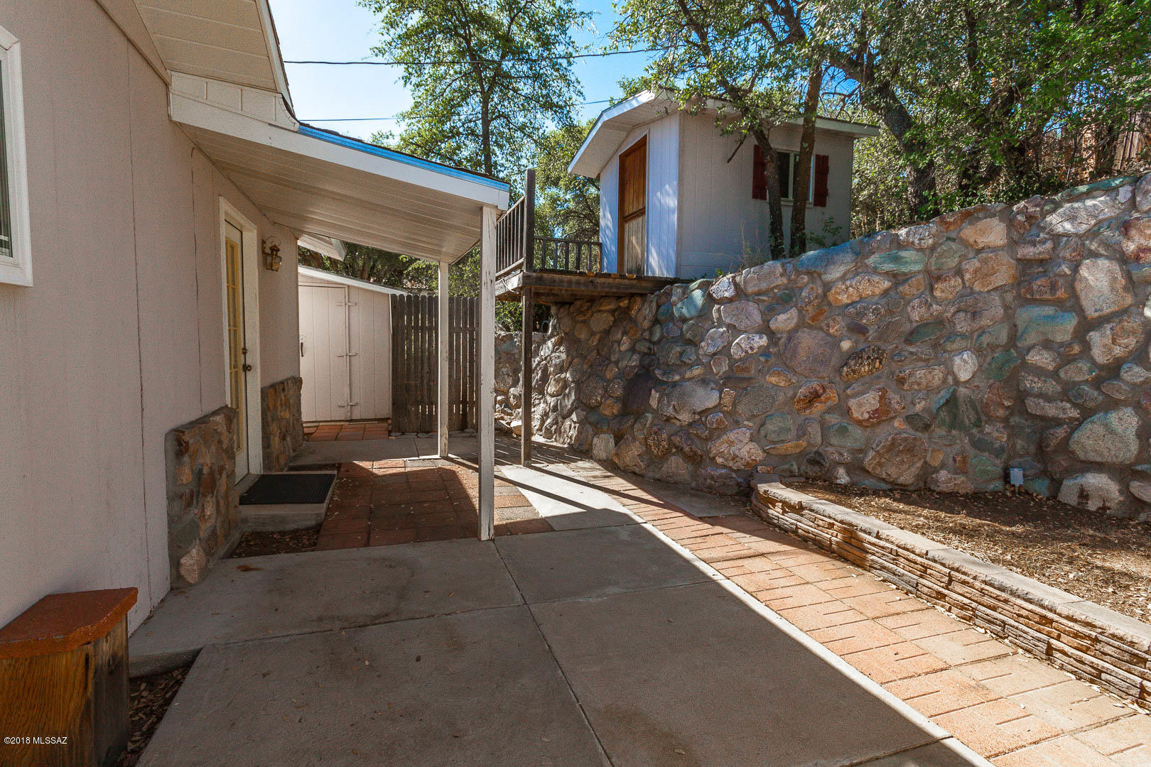 Los Robles Estates - Residential
