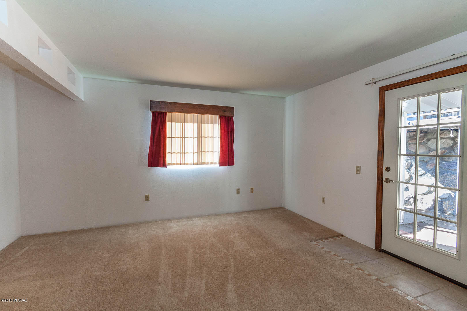 Los Robles Estates - Residential