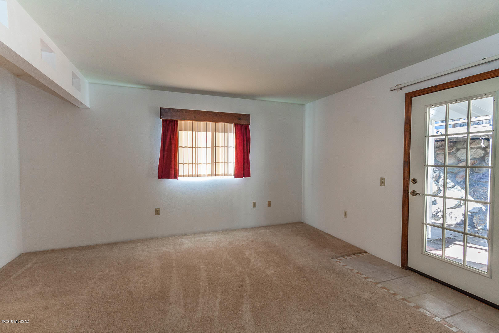 Los Robles Estates - Residential