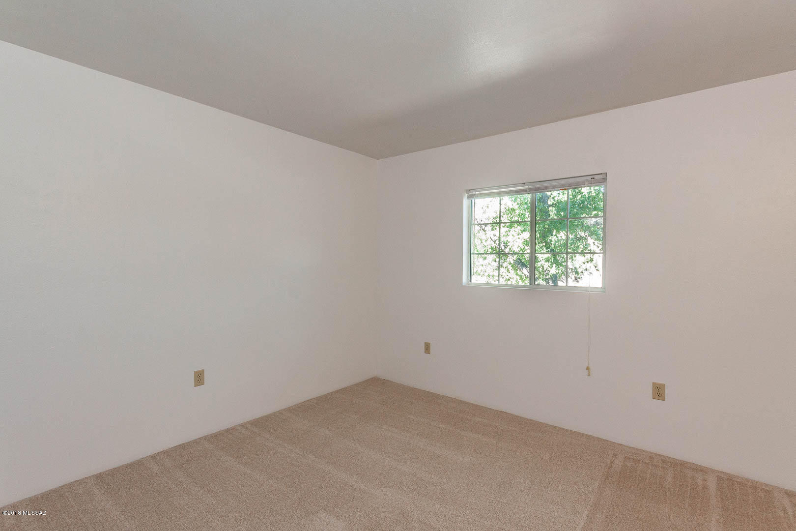 Los Robles Estates - Residential