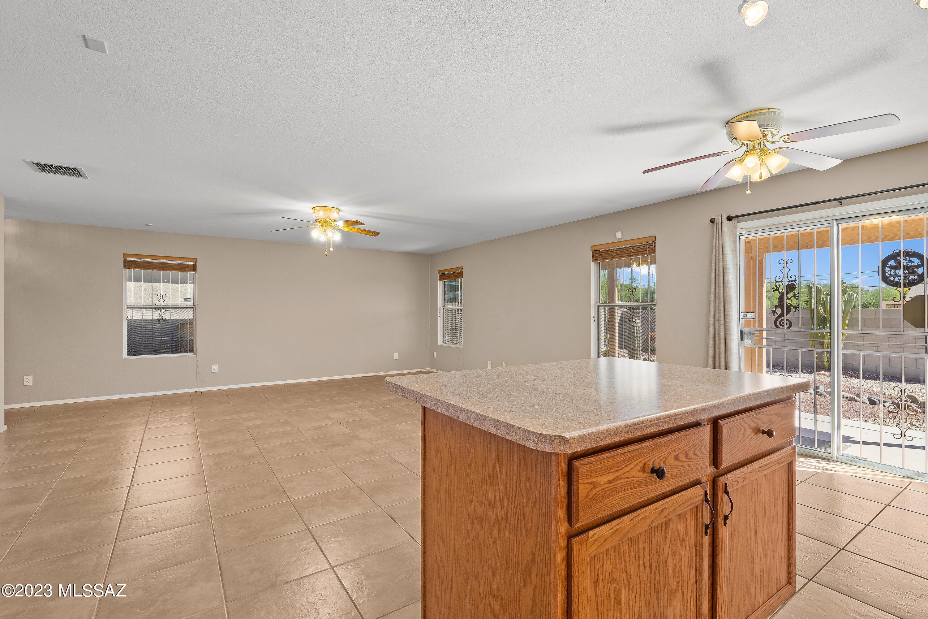 Tierra Vista Phase I (99-285,299-309,372-383) - Residential