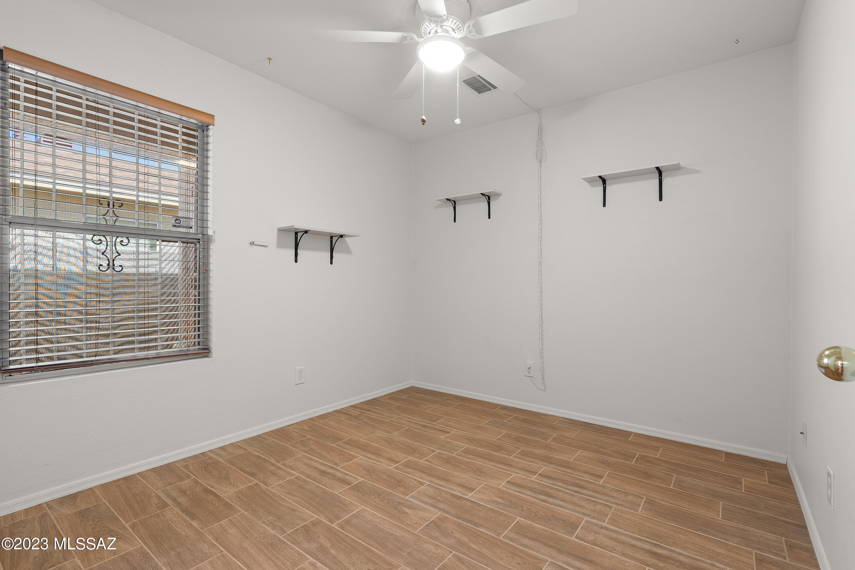 Tierra Vista Phase I (99-285,299-309,372-383) - Residential