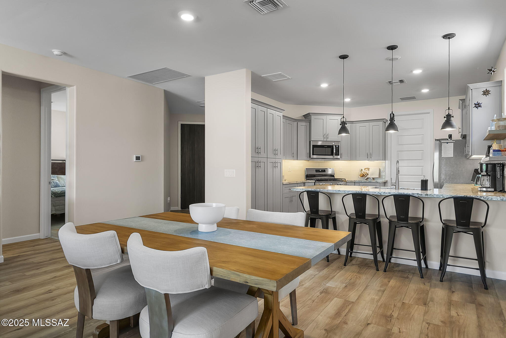 Barrio Sentinel Hill - Residential
