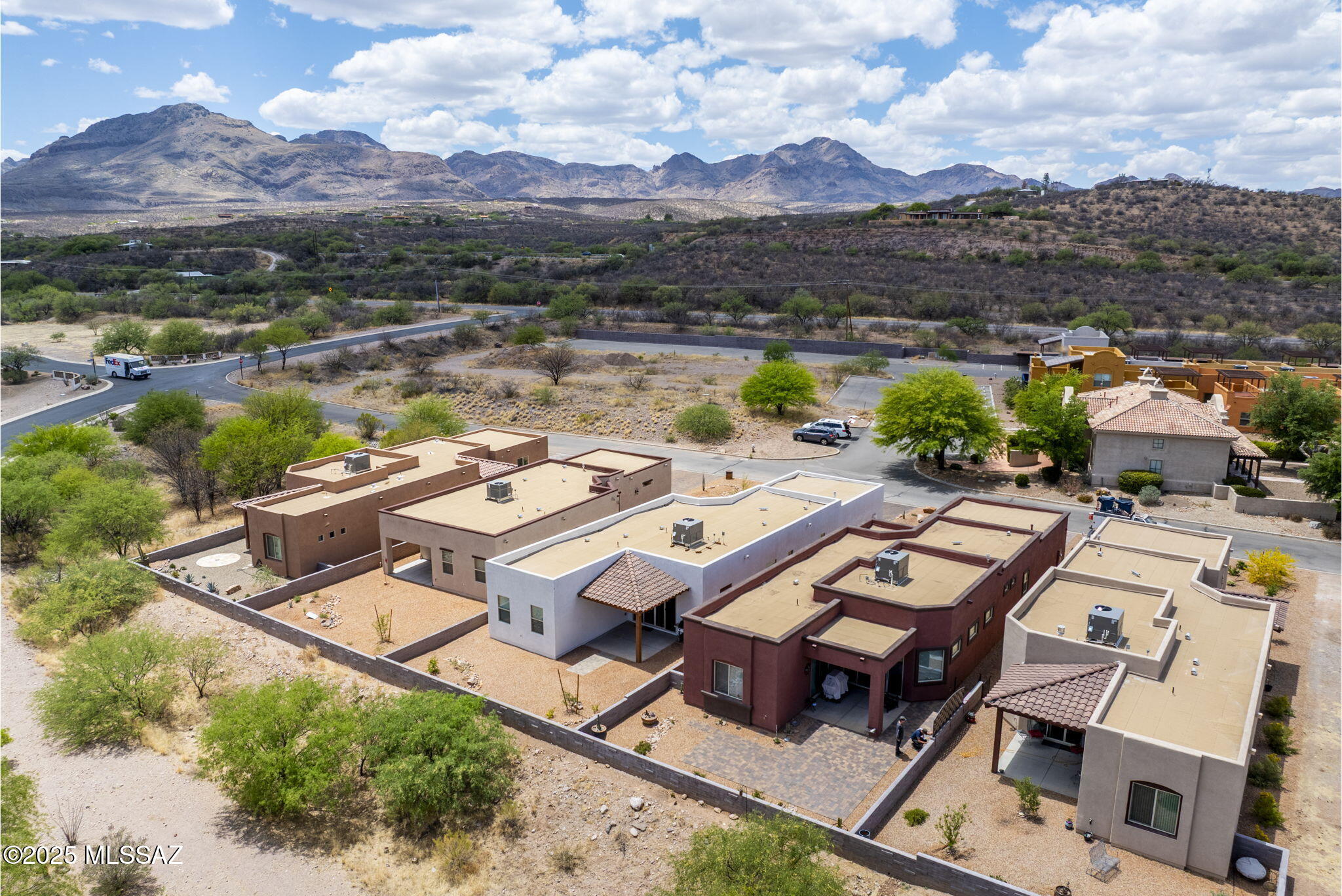 Barrio Sentinel Hill - Residential