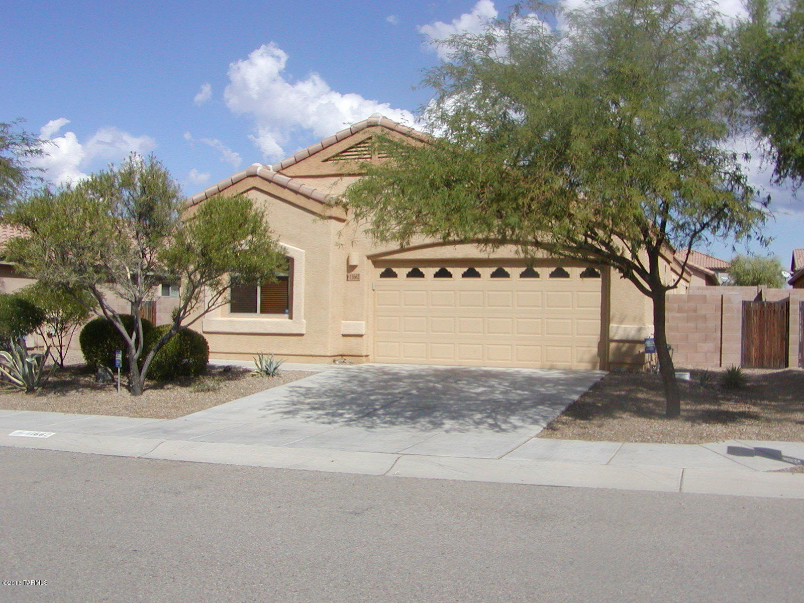 Seller will accept/counter offers from $189,900.00-$199,900.00. Stunning model sharp 3 bedroom/2 bath split bedroom floor plan. Buyers desire this popular greatroom plan. Beautiful wood floors thru-out and new carpet in bedrooms. Tons of kitchen cabinets, hard surface countertop space with lots of bar stool sitting area. East facing rear yard with POOL that has new water & fresh chemicals. Large covered patio and Synthetic grass area. Home has been professionally cleaned and is move-in ready! Sellers are licensed real estate agents. Bring your contract with you. HURRY!