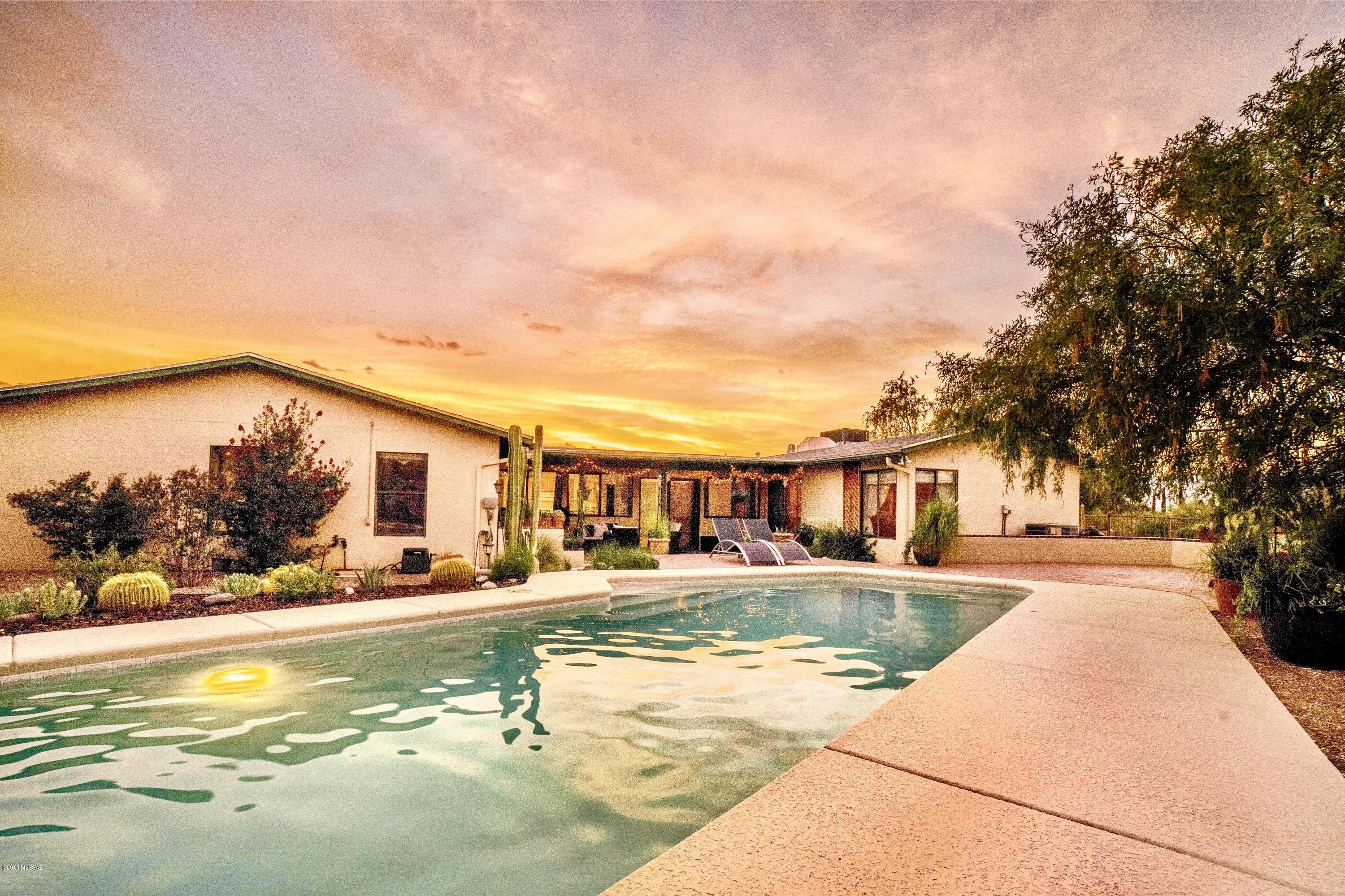 Rancho Del Este (1-128) - Residential