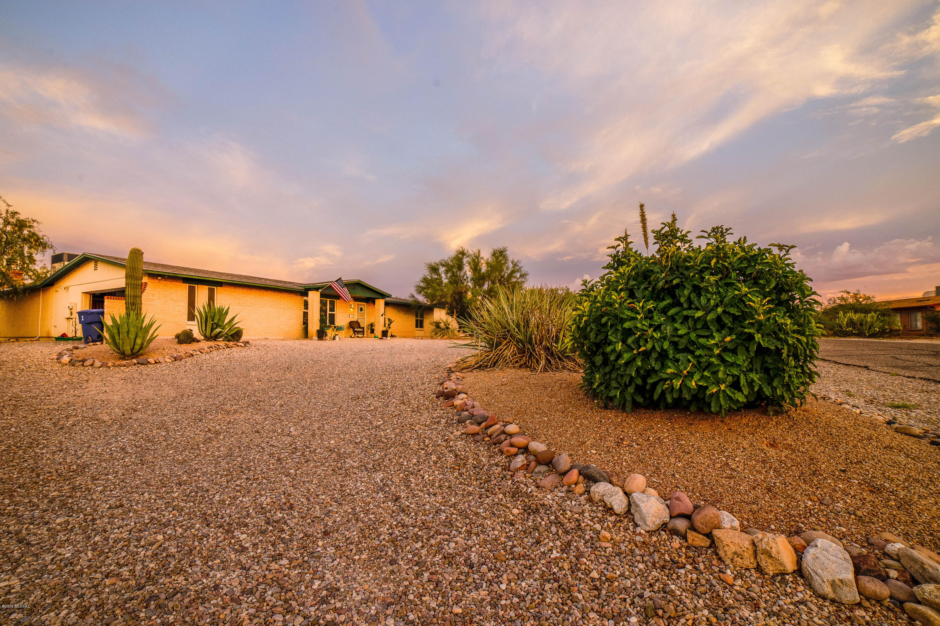 Rancho Del Este (1-128) - Residential