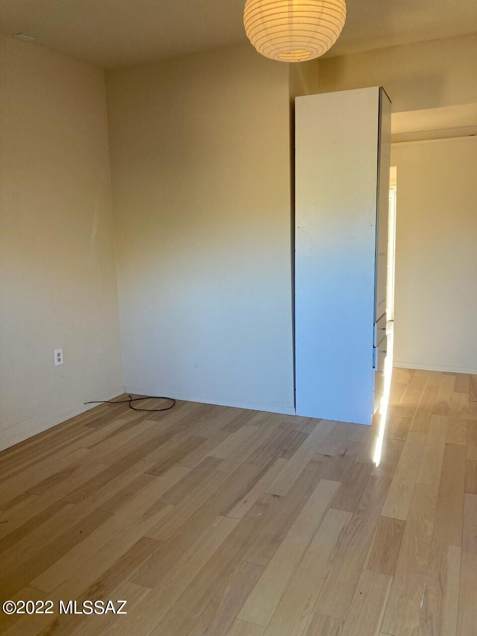 Unsubdivided - Residential Lease