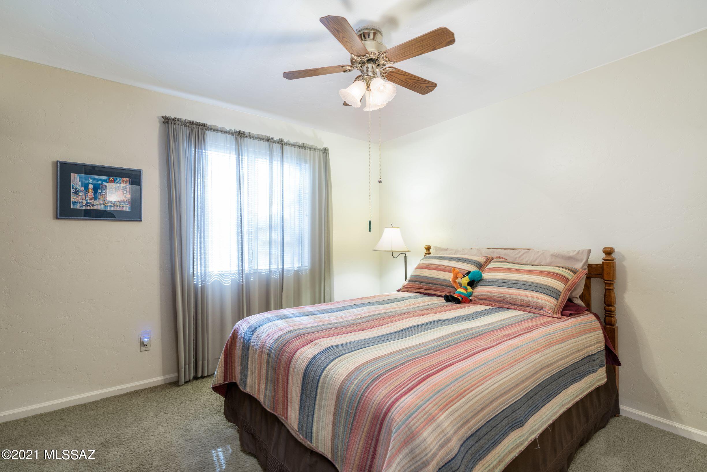 Pima Place (1-32) - Residential