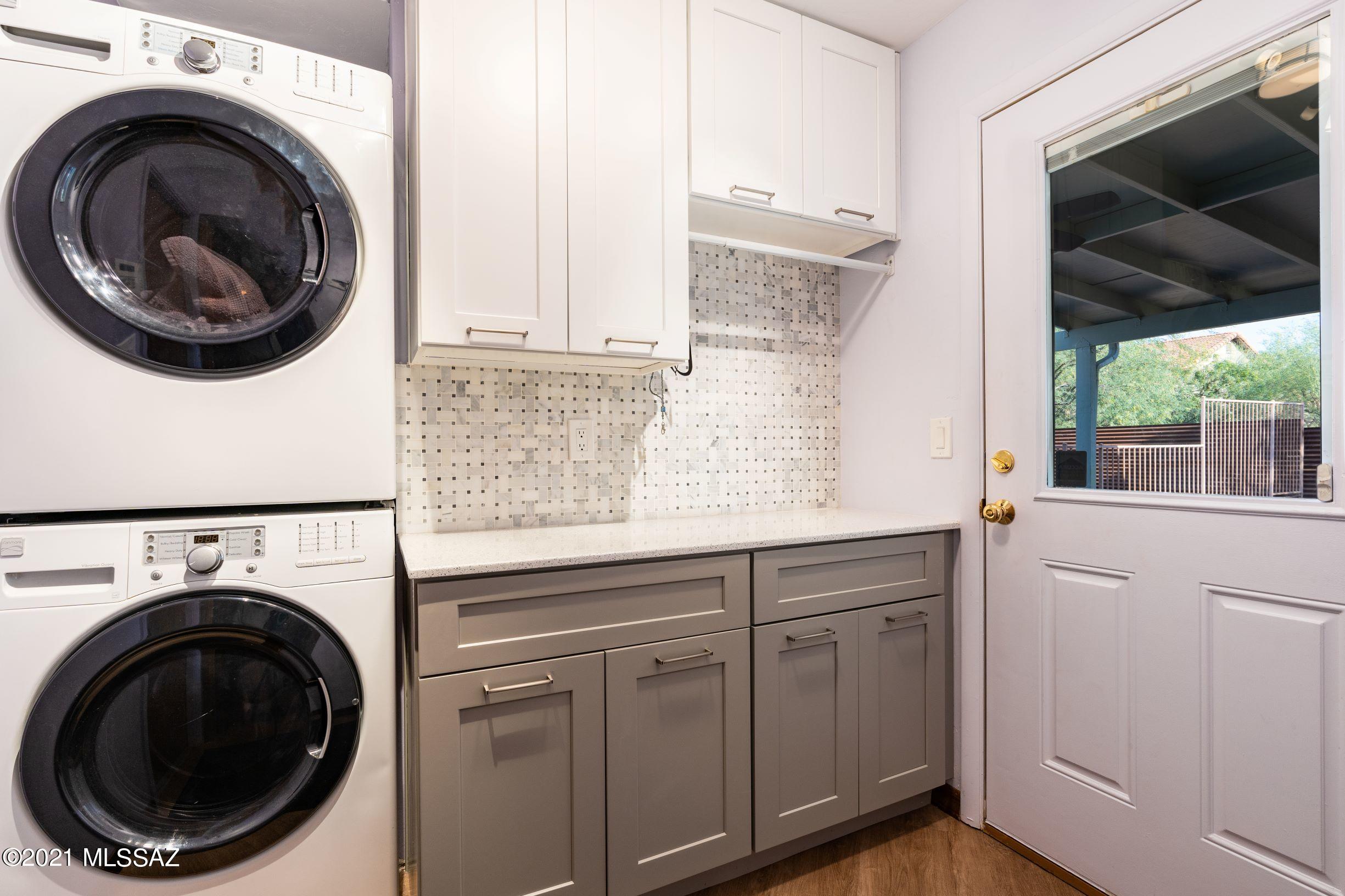 Pima Place (1-32) - Residential