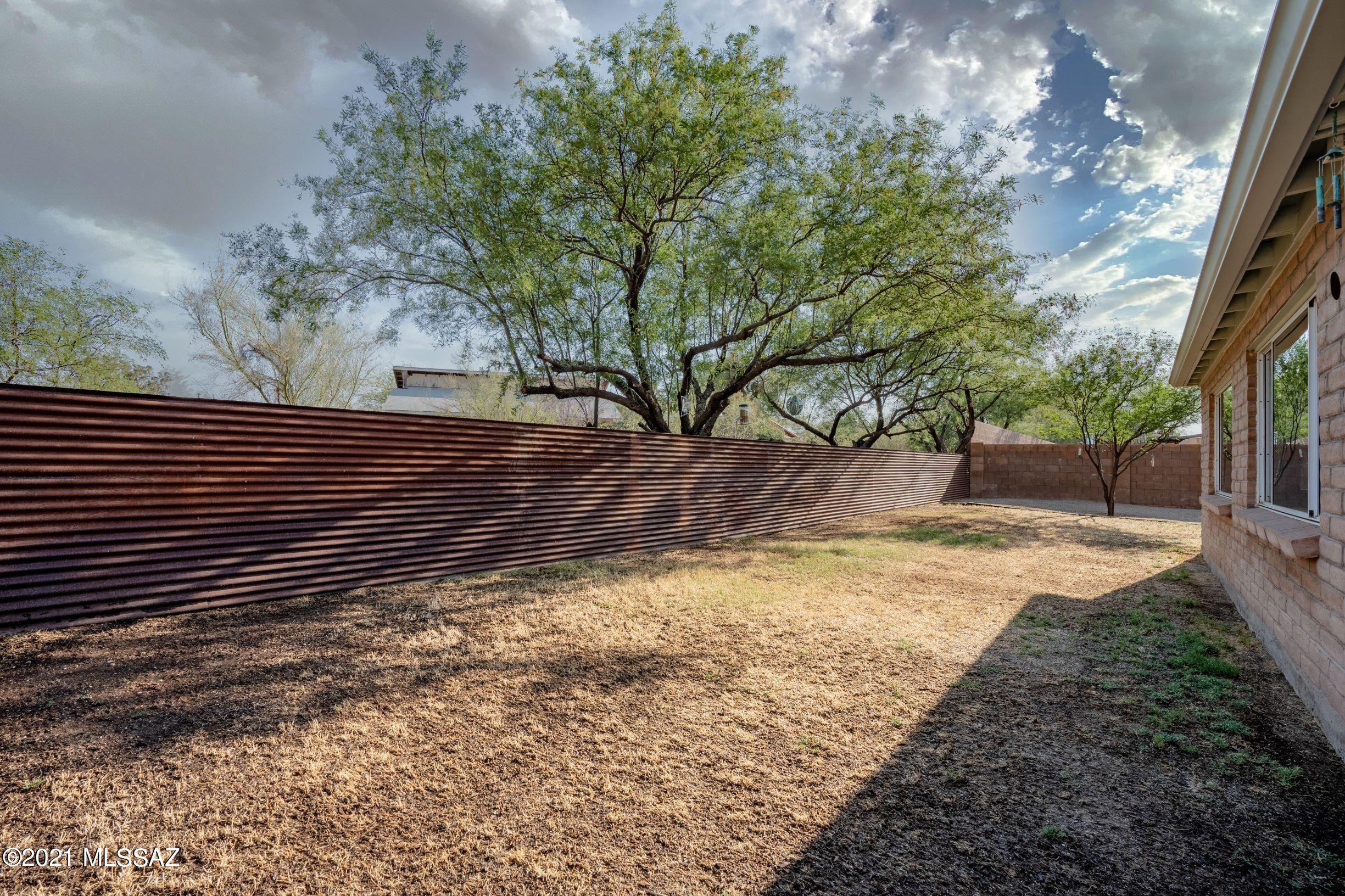 Pima Place (1-32) - Residential