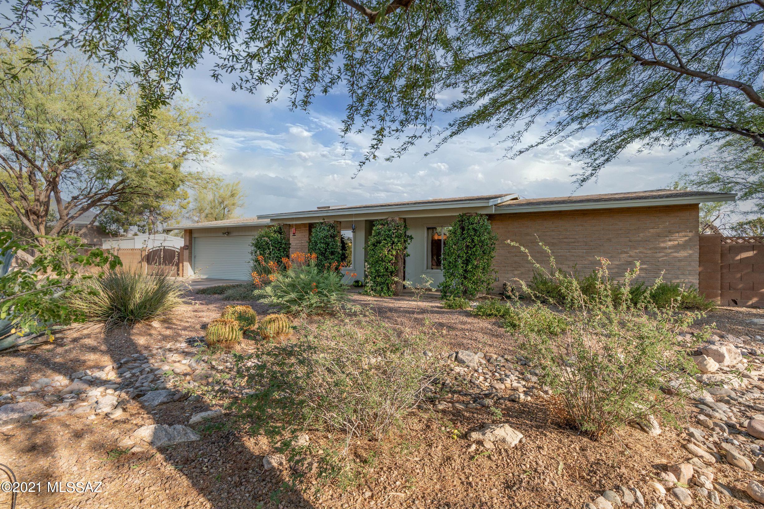 Pima Place (1-32) - Residential