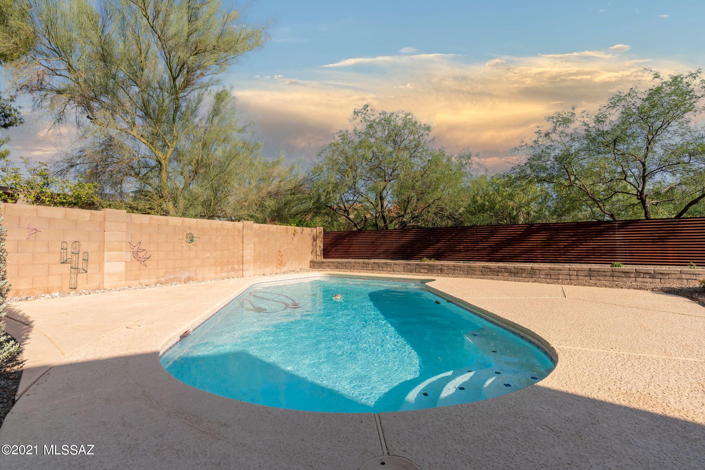 Pima Place (1-32) - Residential
