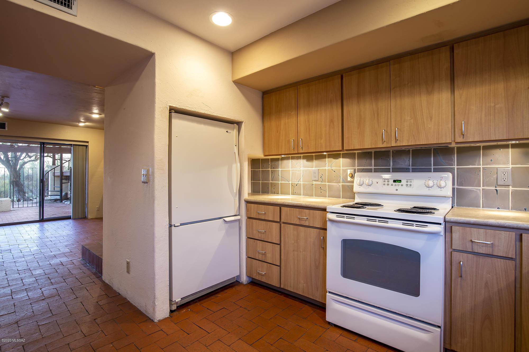 Santa Catalina Estates NO. 4 (1-180) - Residential