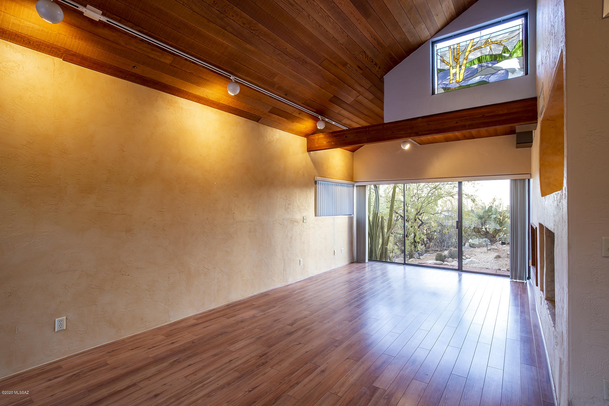 Santa Catalina Estates NO. 4 (1-180) - Residential