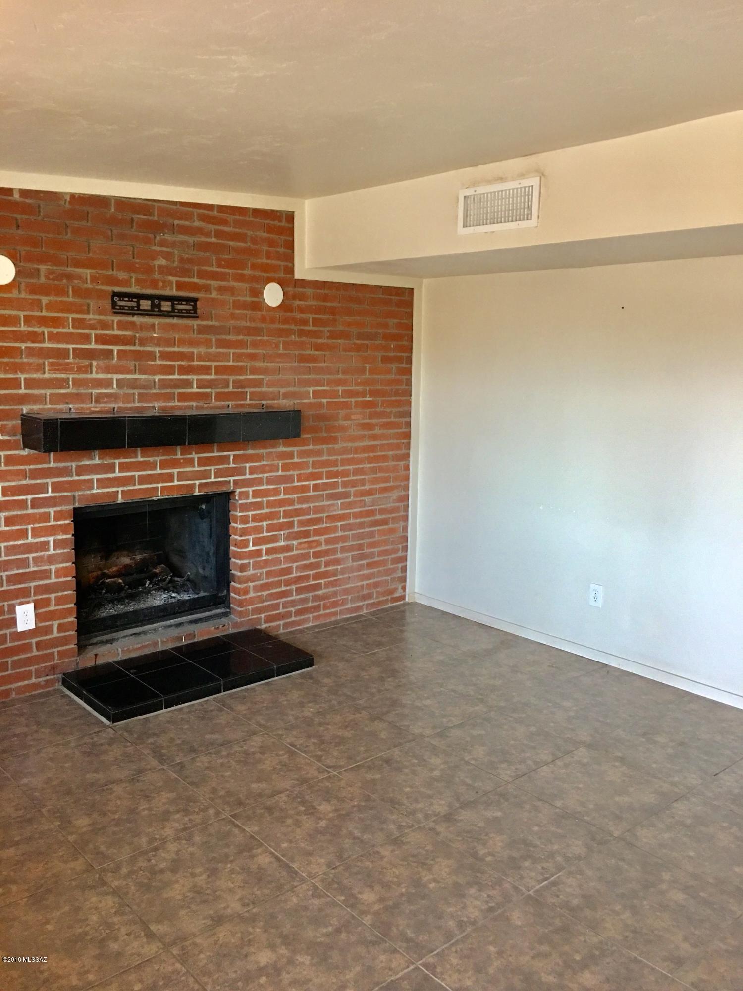 Bronx Park Addition - Residential