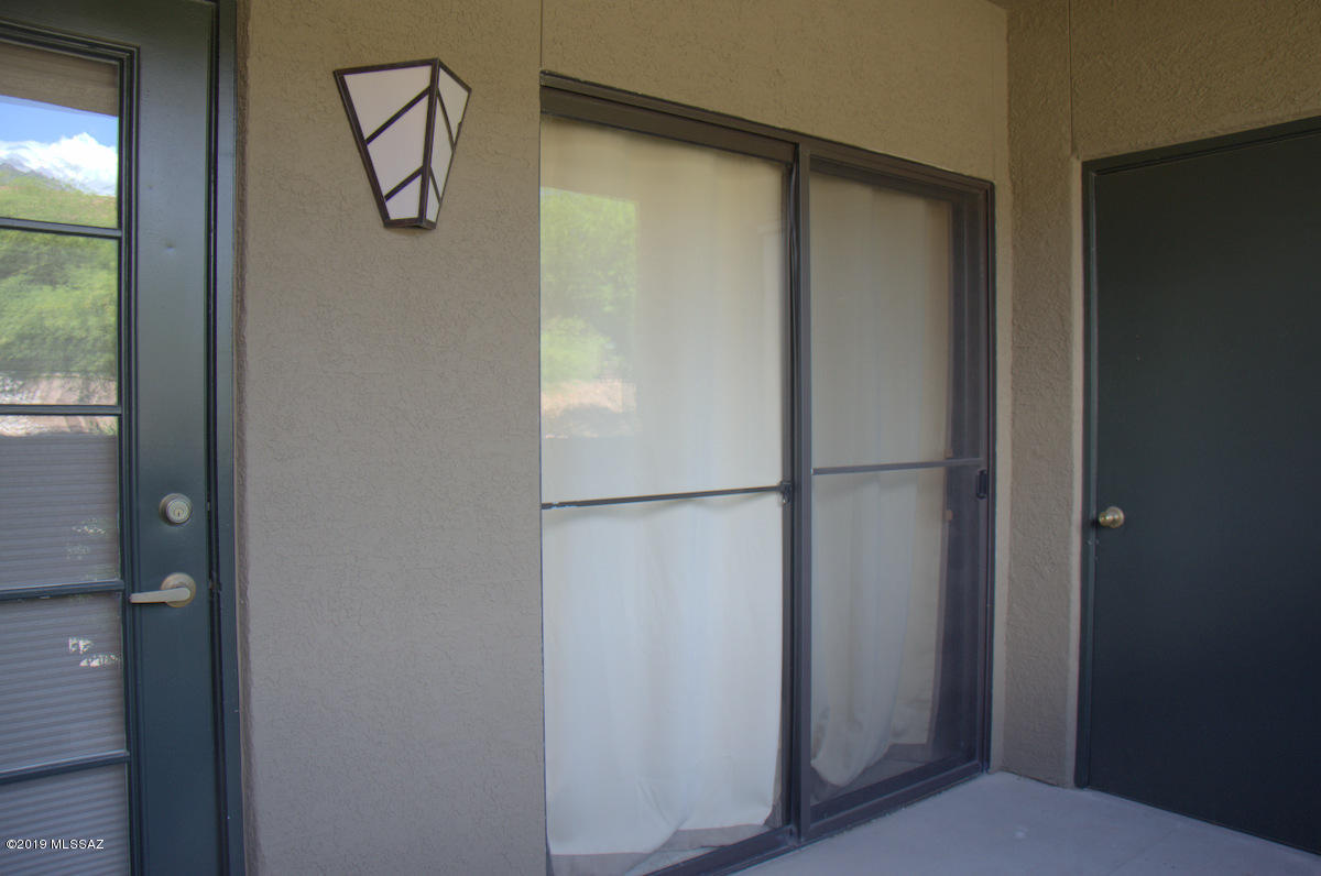 Veranda at Ventana Condominiums - Residential