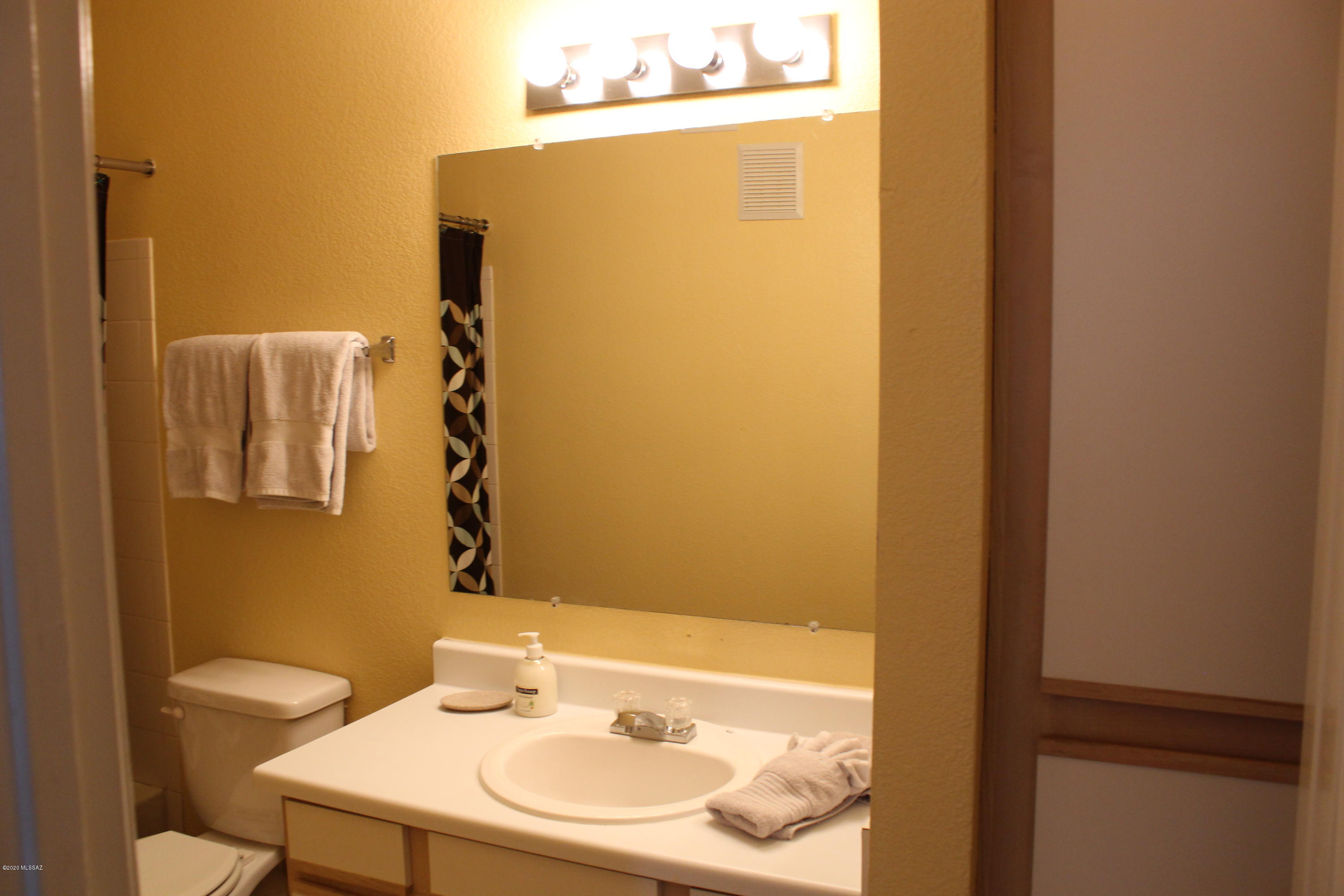 Villas at Sabino Canyon Condominiums - Residential
