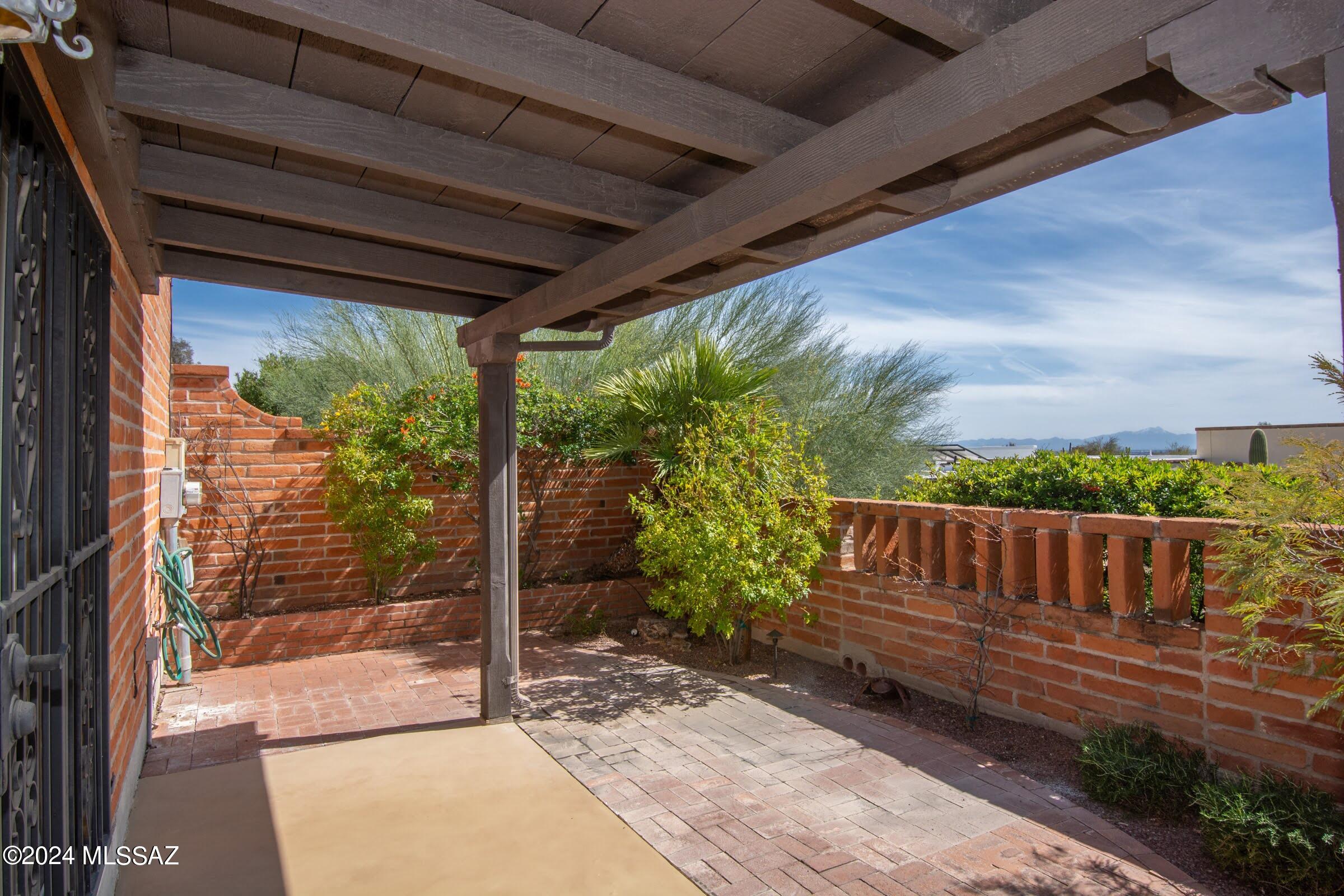Catalina Pueblo NO. 2 (35-88) - Residential