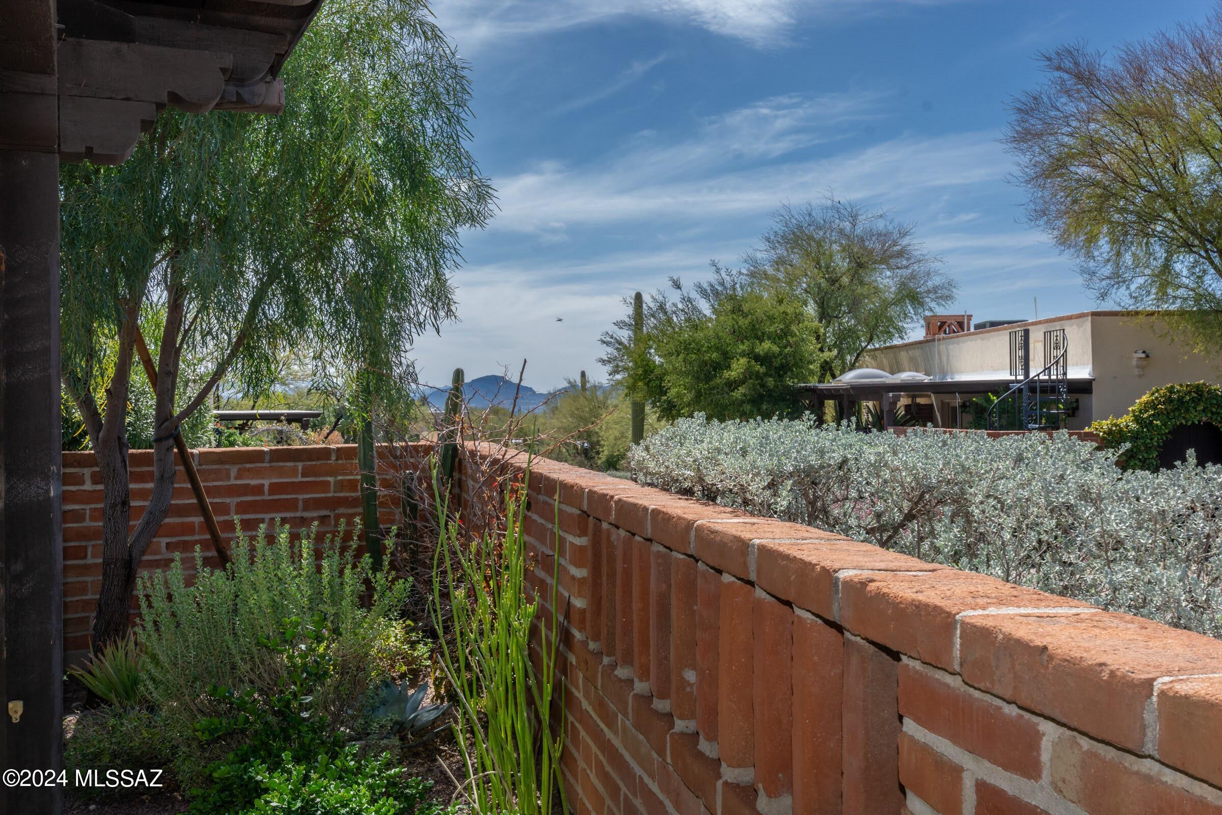 Catalina Pueblo NO. 2 (35-88) - Residential