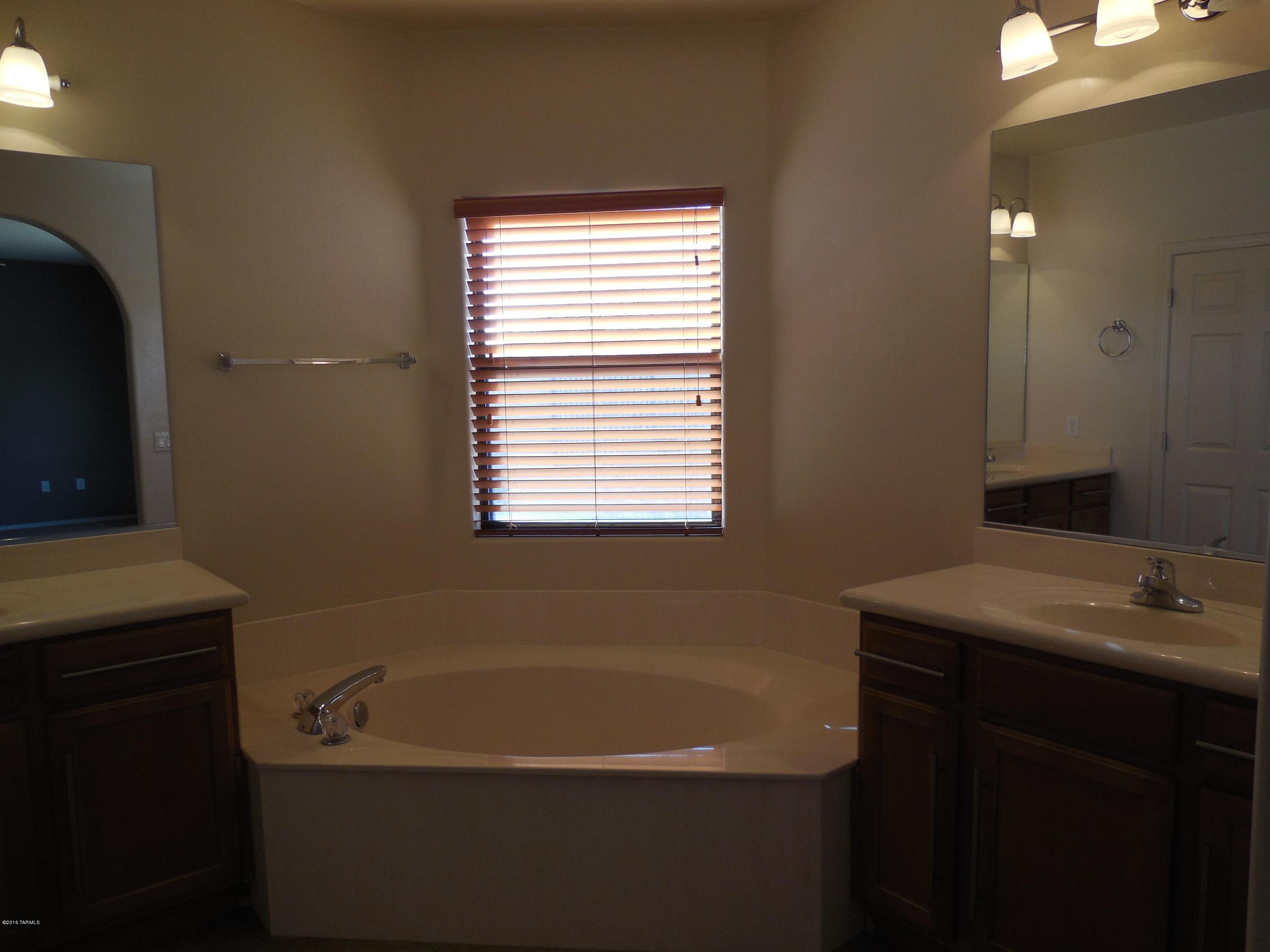 Rincon Trails (1-505) - Residential