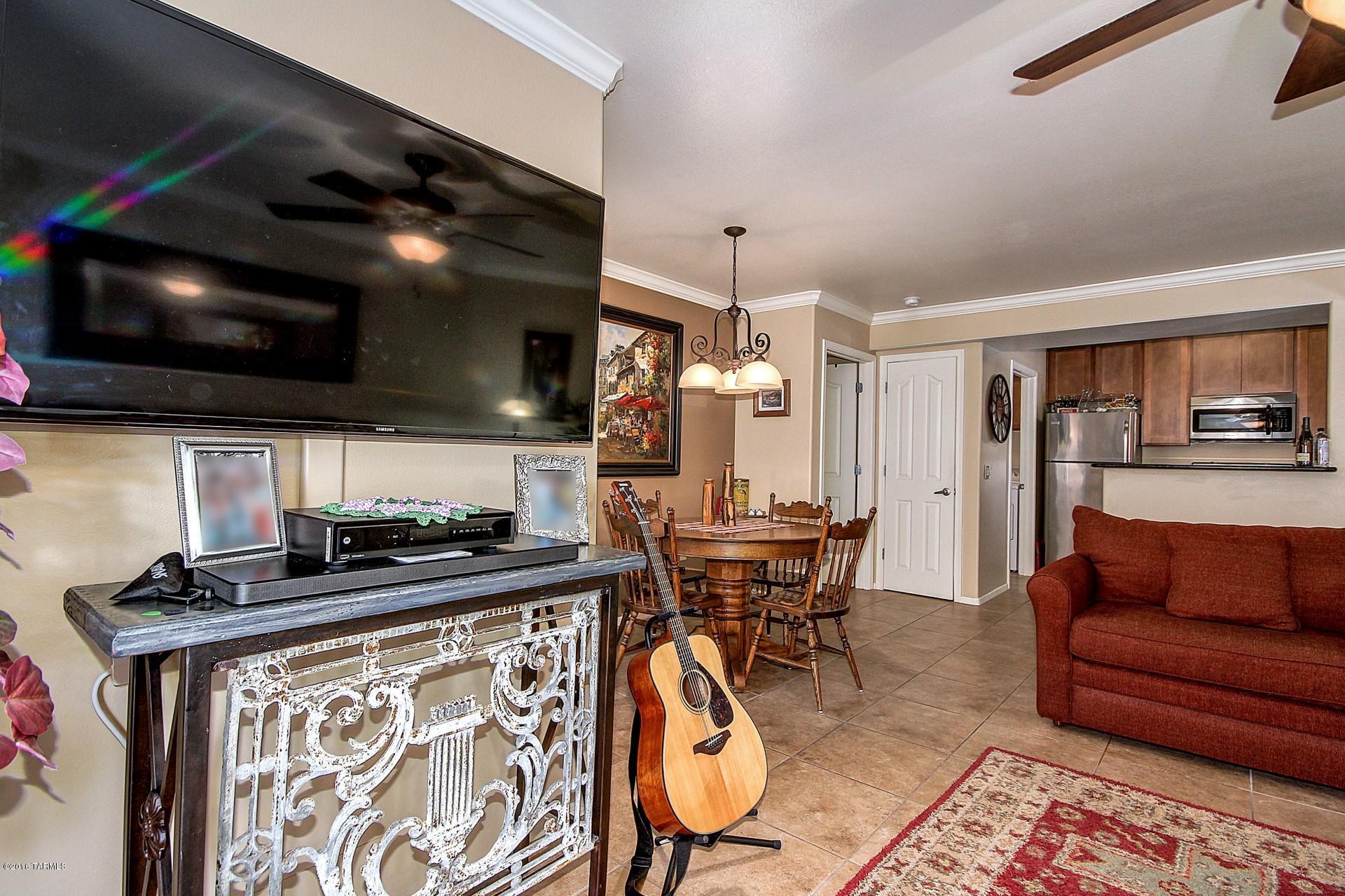 Veranda at Ventana Condominiums - Residential