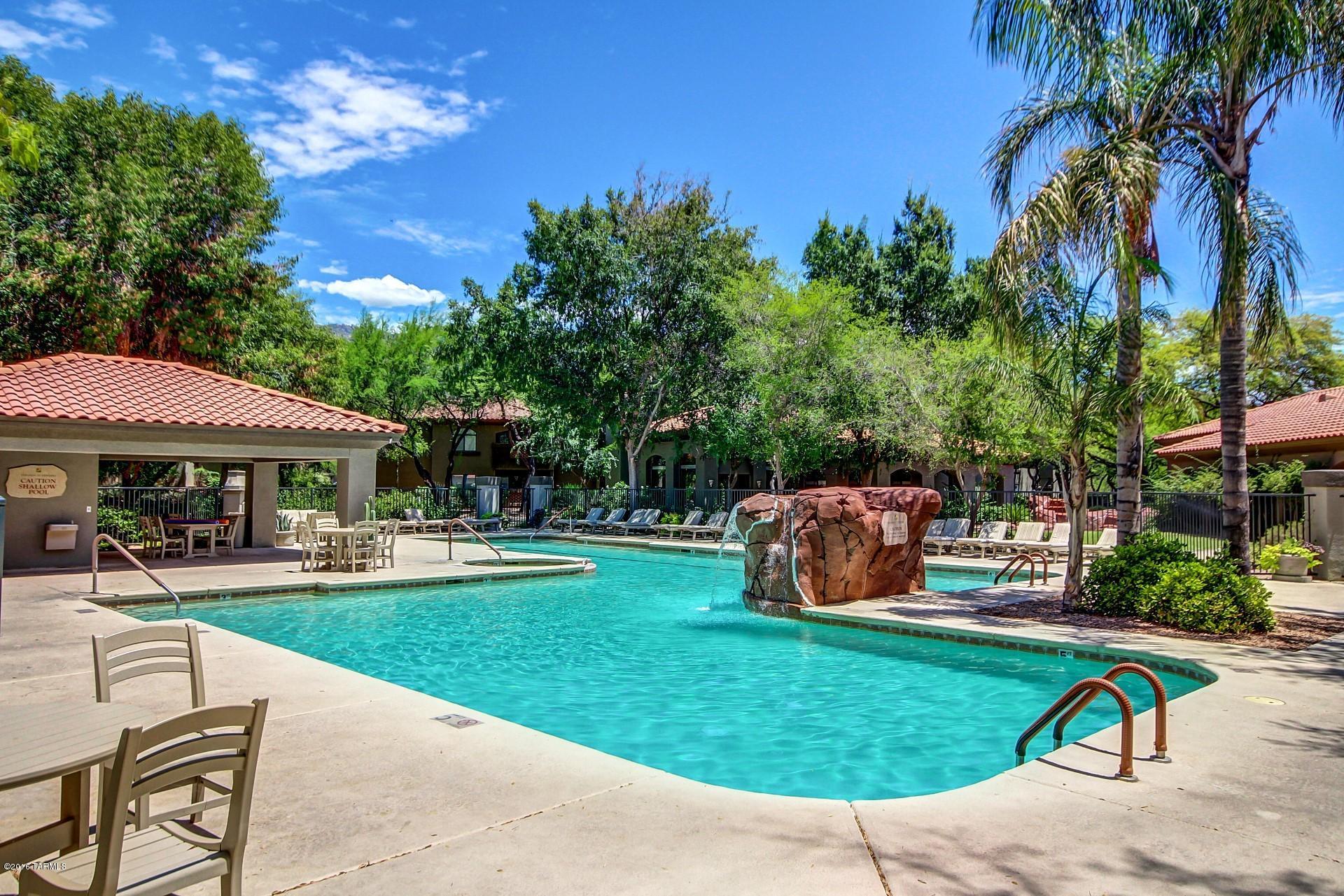 Veranda at Ventana Condominiums - Residential