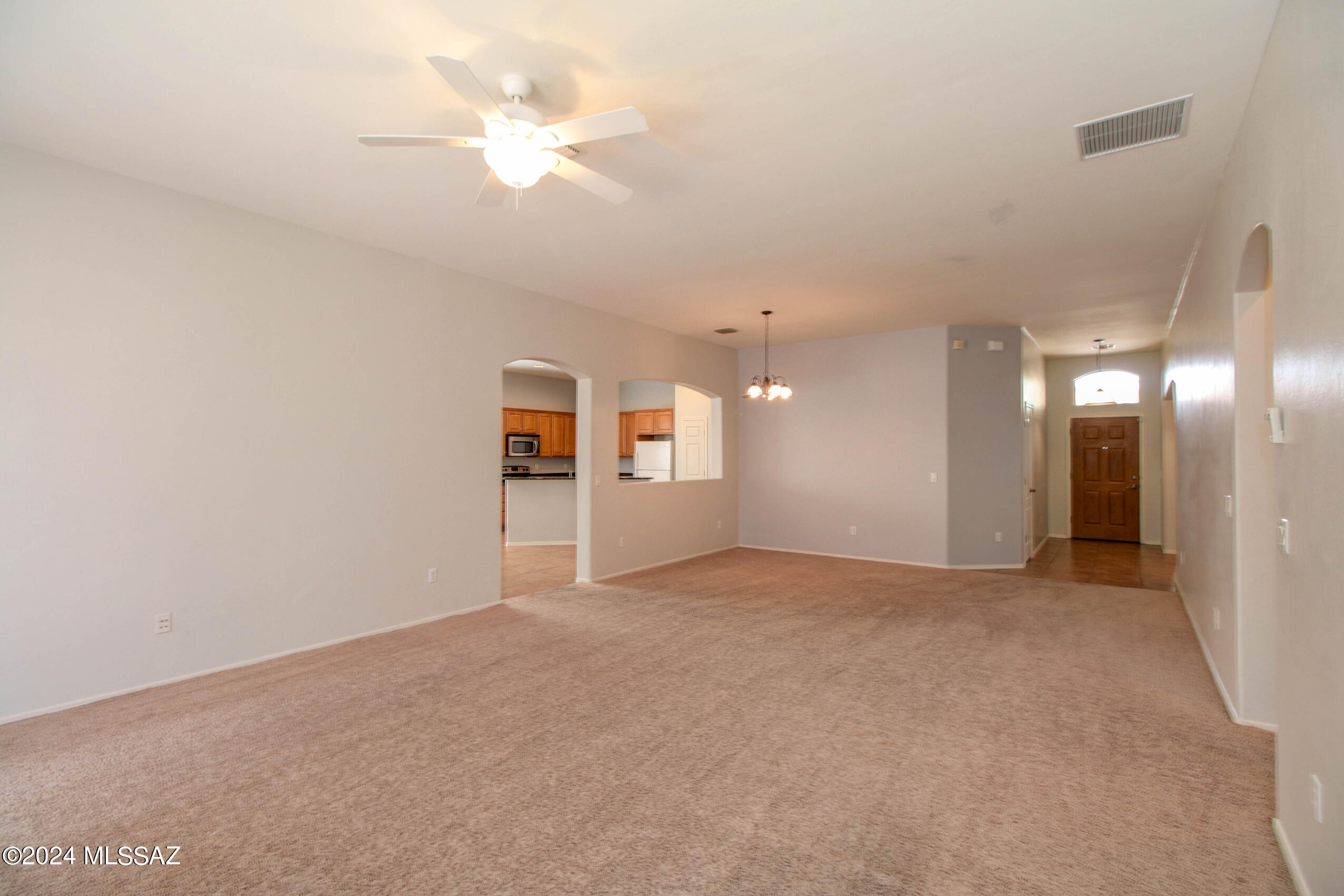 Valencia Reserve South (1-315) - Residential Lease