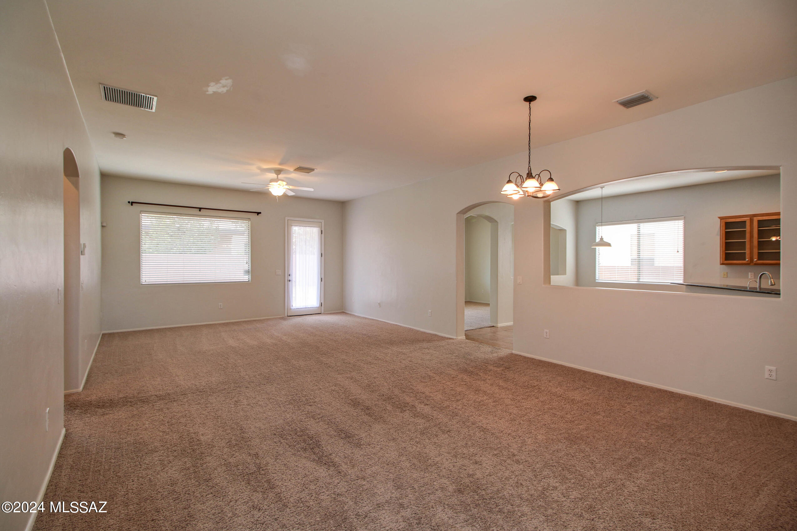 Valencia Reserve South (1-315) - Residential Lease