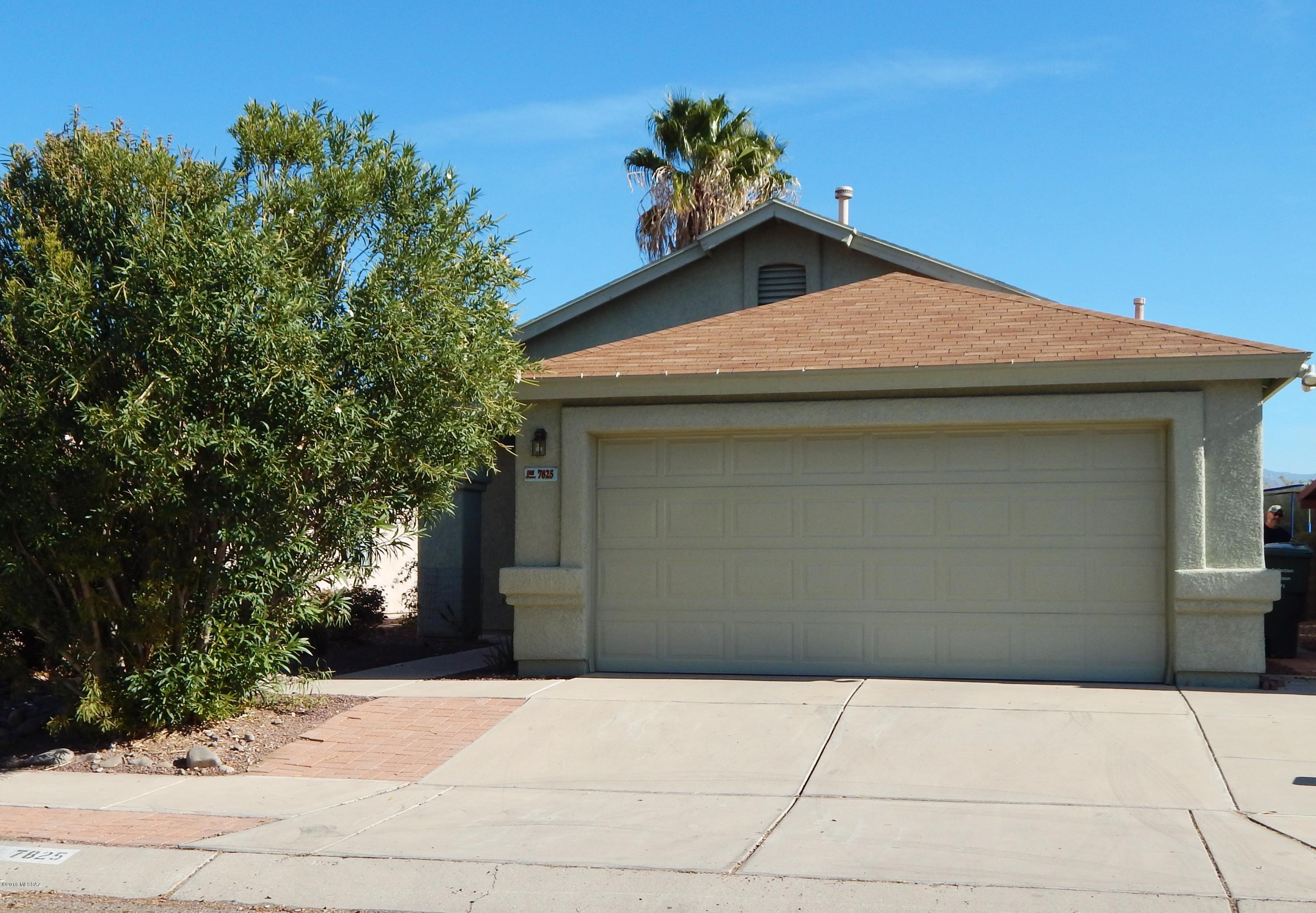 Elliott Homes At Rita Ranch (1-521) - Residential
