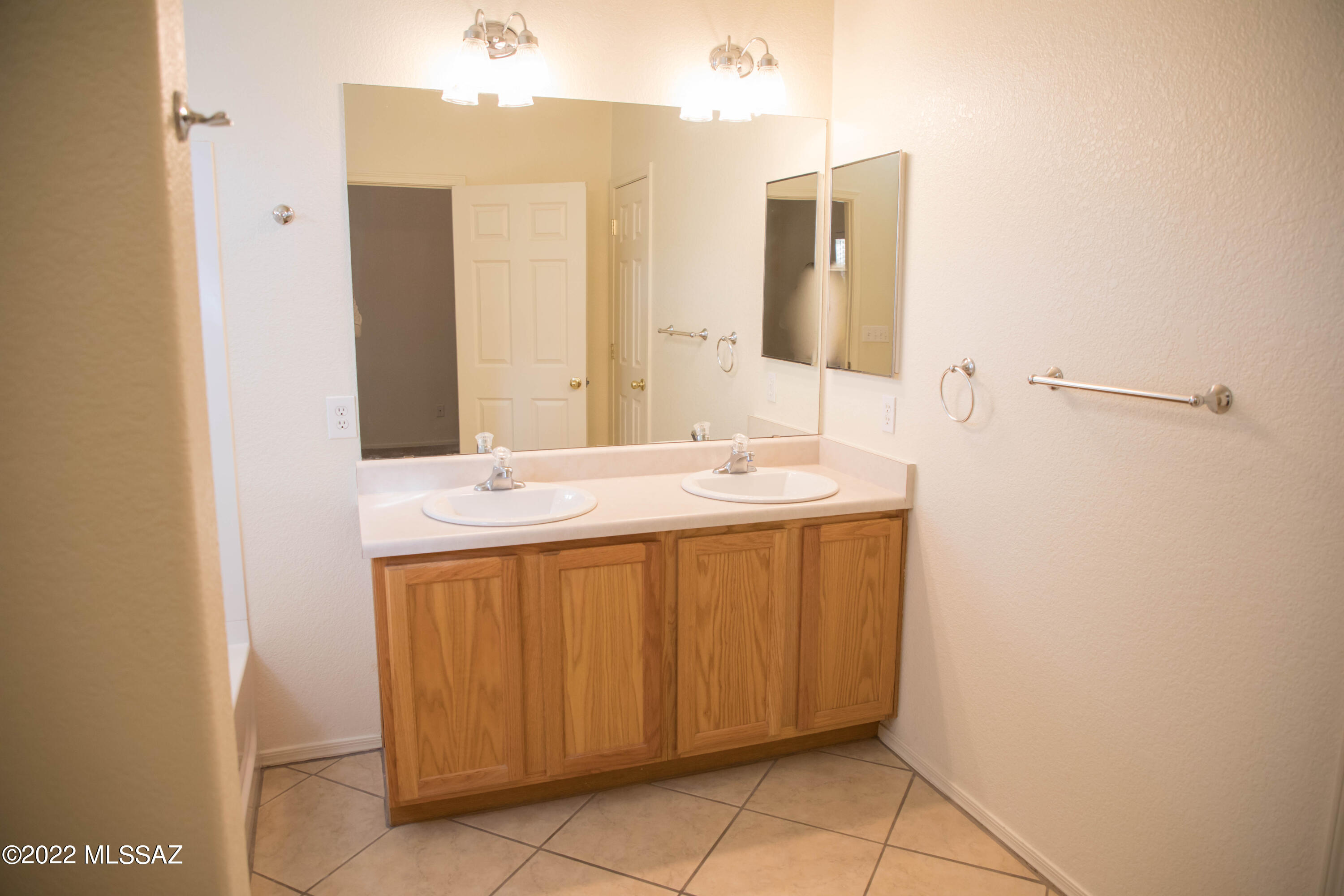 Countryside Ridge (1-93) - Residential