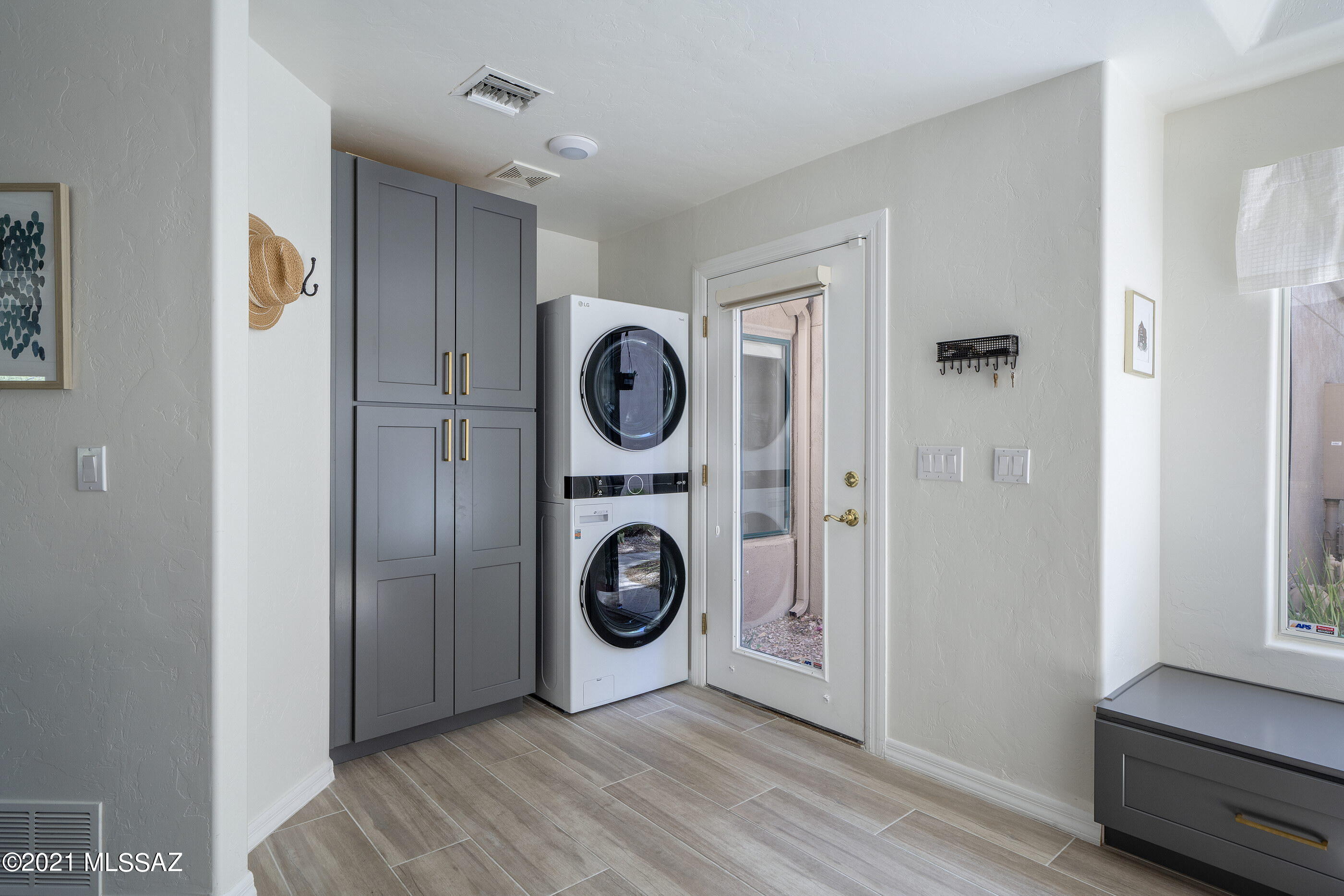 Deer Run At Ventana Canyon (1-23) - Residential