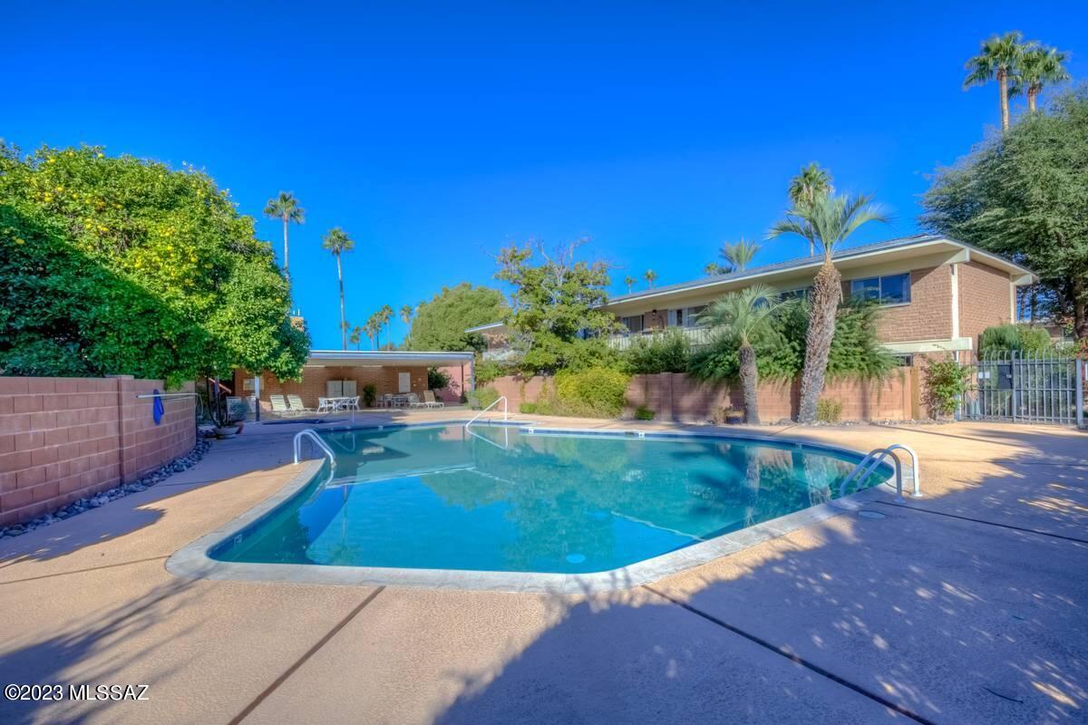Country Club Heights - Residential Lease