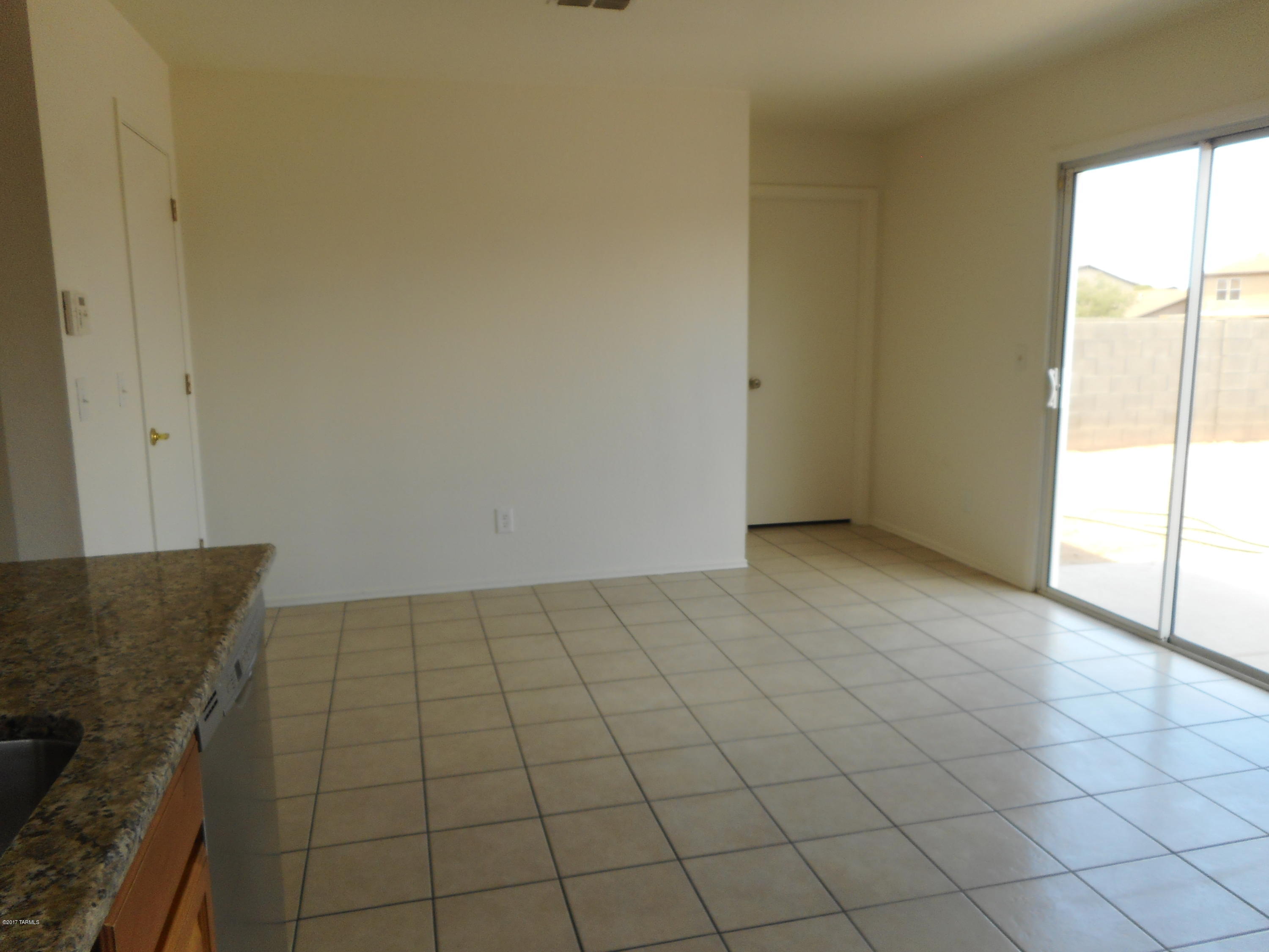 Arroyo Vista (1-166) - Residential