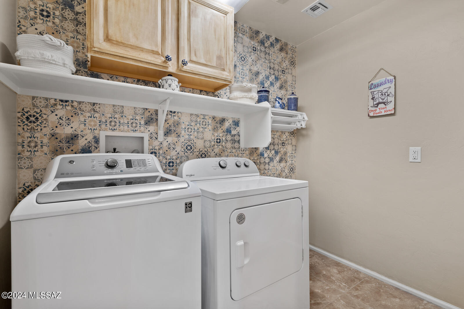 Rancho Del Lago (1-100) - Residential