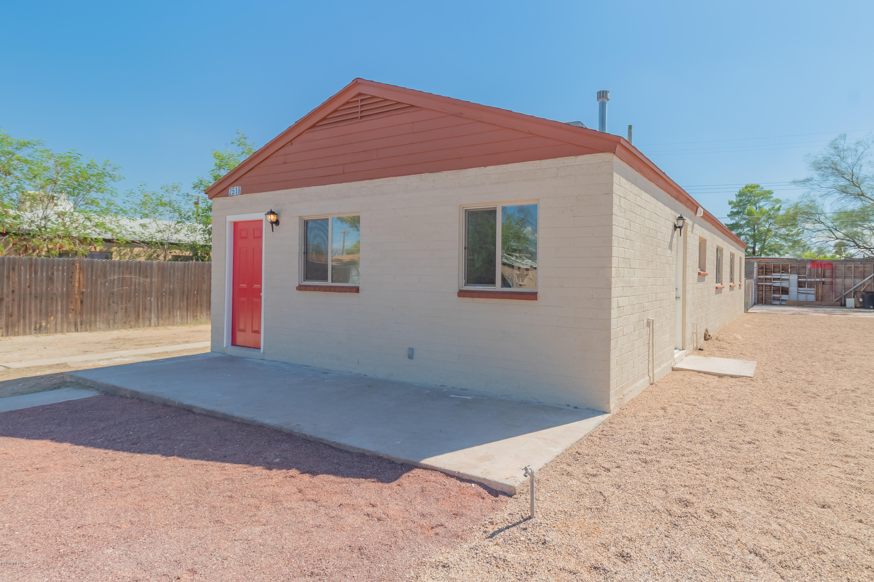 Seller will accept or counter offers from 159,900-164,900. This charming and most welcoming duplex sits nestled in the fantastic city of Tucson!  Unit 1 is a 3/1, unit 2 is a 2/1. Upon entering the front home, you are greeted with gorgeous wood style flooring, and tons of natural lighting. The living area is the perfect size for entertaining. Create a great meal in a new kitchen! Retreat to your master bedroom after a long day. Enjoy two additional bedrooms perfect for guests or an office! Step outside and enjoy your low maintenance yard! Upon entrance to the back unit you are welcomed with wood style flooring! The home offers a spacious living room and new kitchen and appliances! Enjoy two bedrooms and a full-size bathroom! Step outside and enjoy a low maintenance yard!