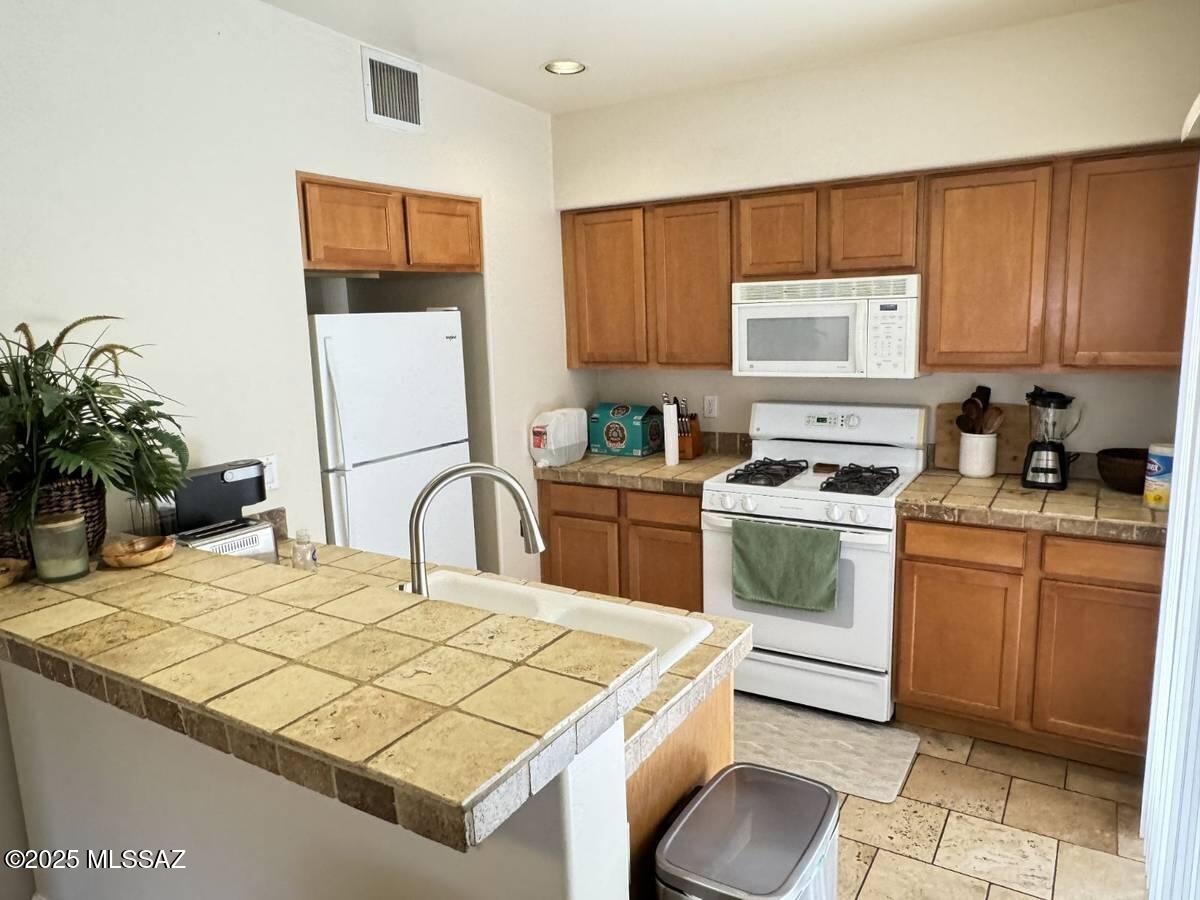 Speedway Place - Residential Lease