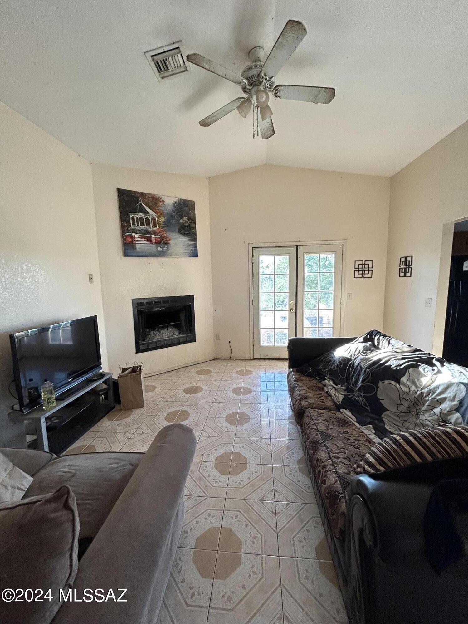 Rio Rico Ranchettes 18 - Residential