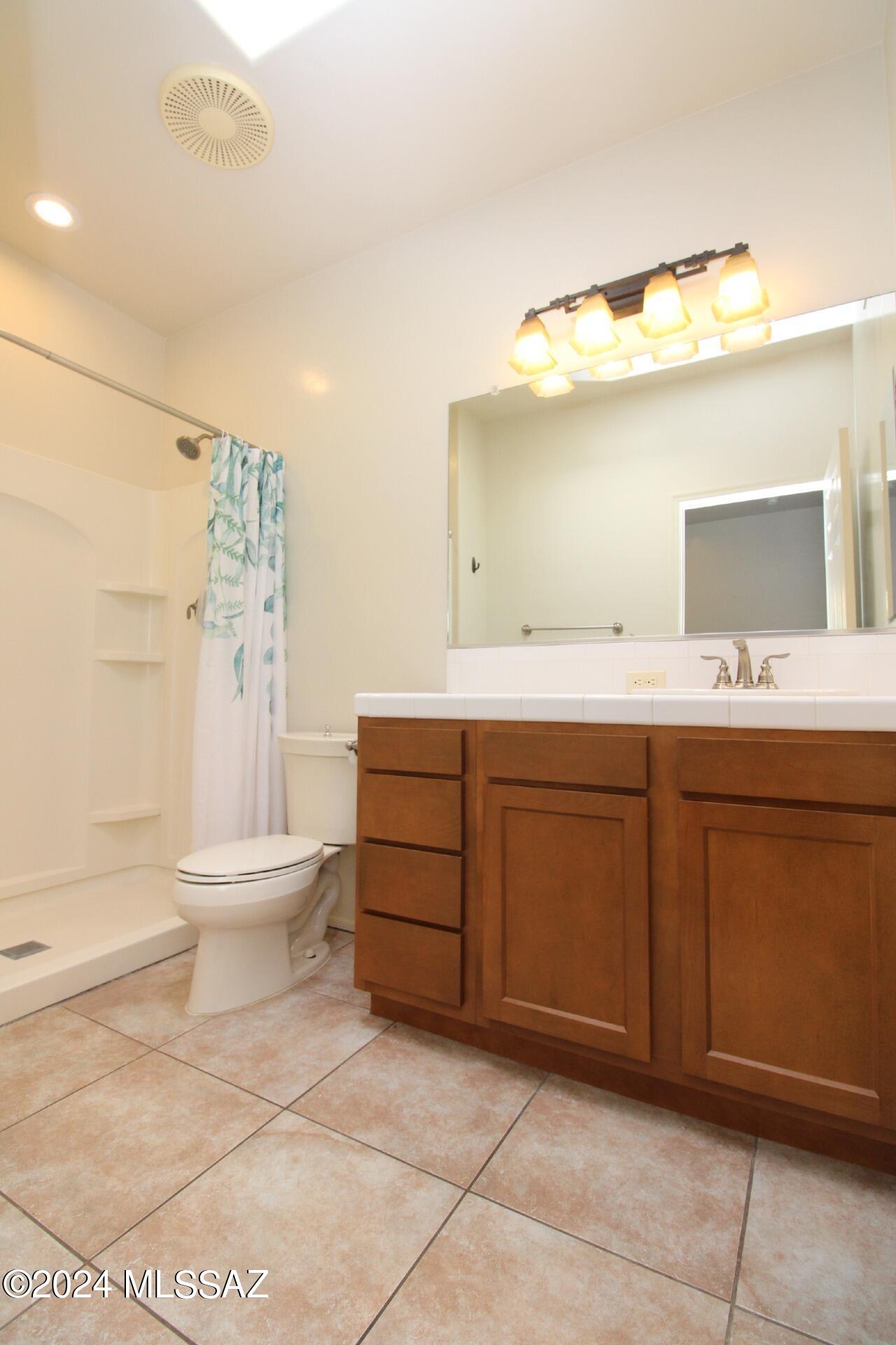 Dos Tiburones Townhouses (1-34) - Residential Lease