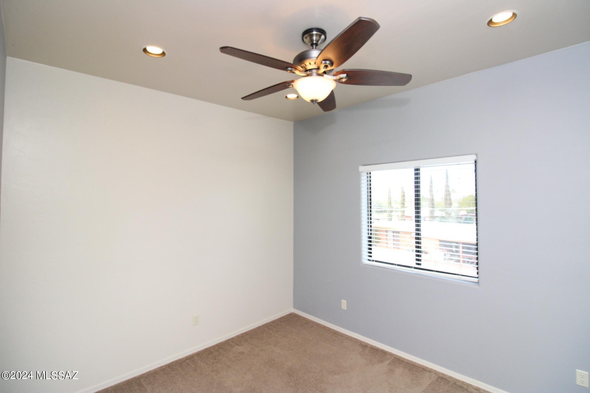 Dos Tiburones Townhouses (1-34) - Residential Lease