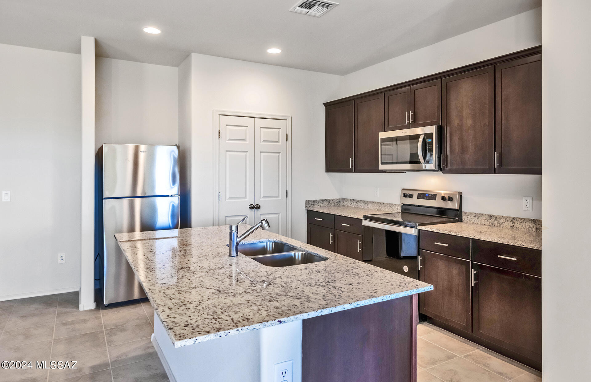 La Estancia De Tucson SQ20182610609 - Residential
